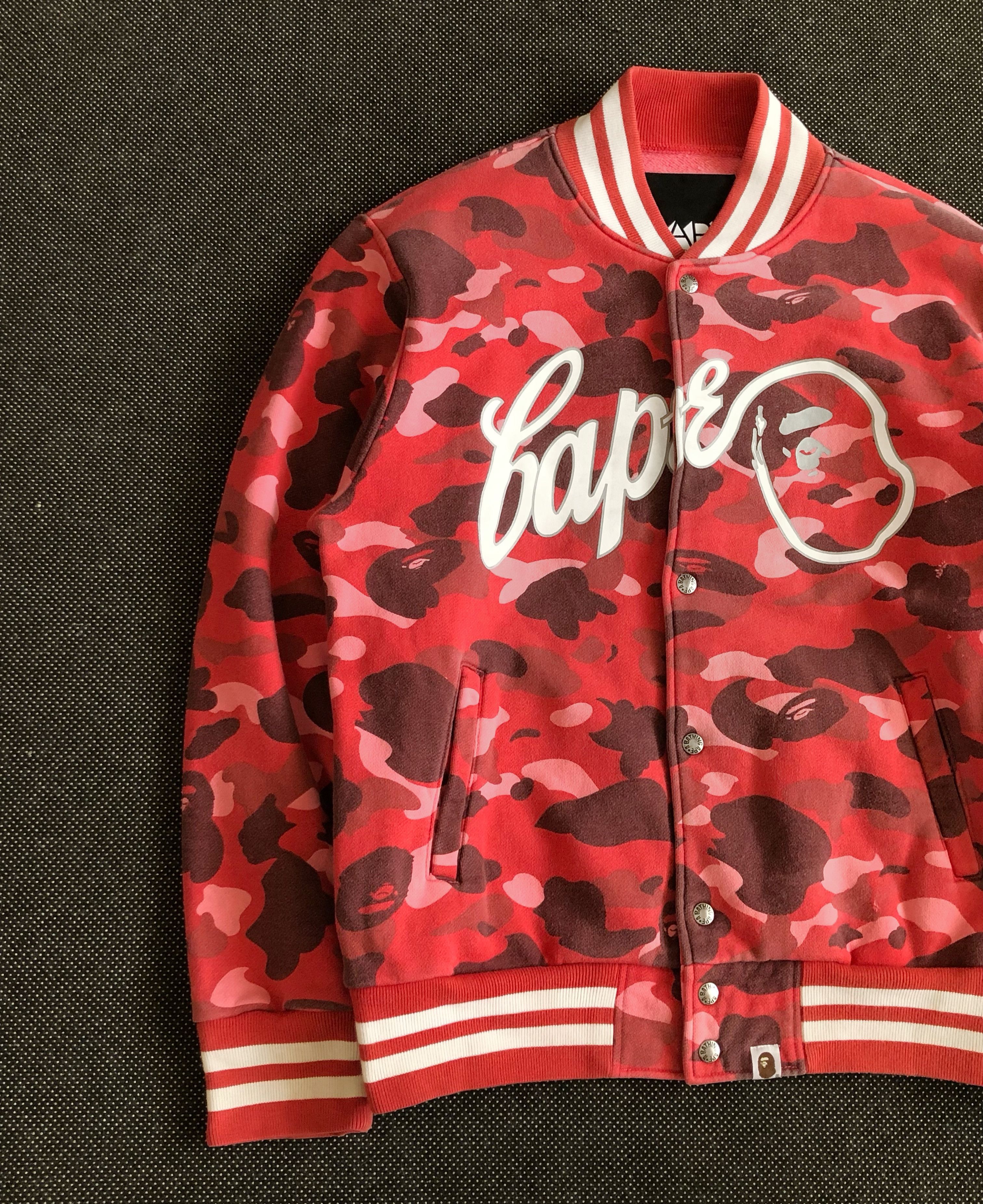 Bape RARE🔥BAPE OG RED CAMO SWEAT VARSITY JACKET Size US L / EU 52-54 / 3 - 6 Thumbnail