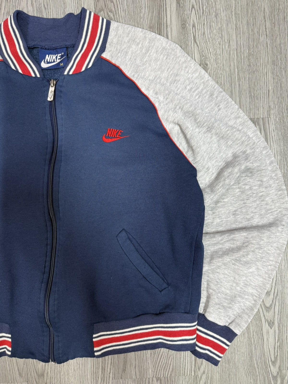 Nike 90’s NIKE RARE SWOOSH LOGO Y2K VINTAGE RETRO ZIP HOODIE Size US M / EU 48-50 / 2 - 2 Thumbnail