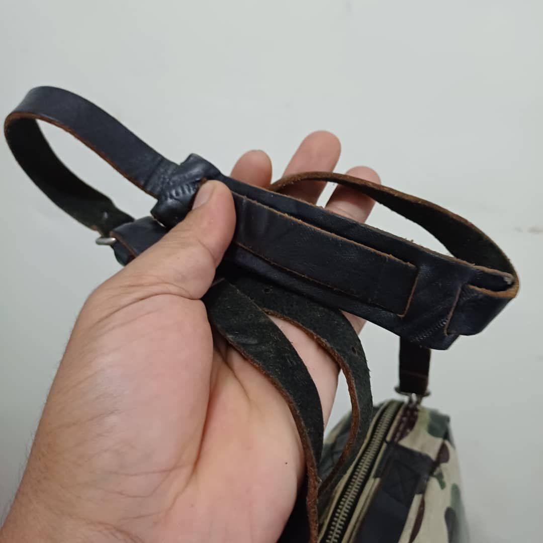 Comme des Garcons × Vintage Vintage Comme Des Garcons Camo Sling Bag Size ONE SIZE - 14 Thumbnail