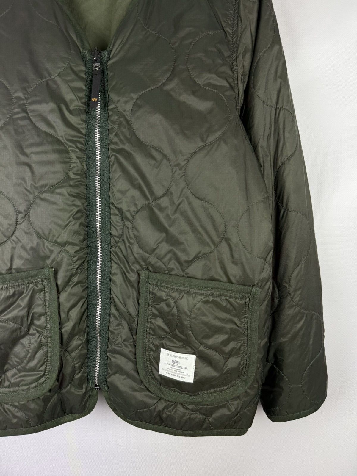 Alpha Industries Alpha Industries Reversible Quilted Liner Bomber Jacket Size US L / EU 52-54 / 3 - 2 Thumbnail