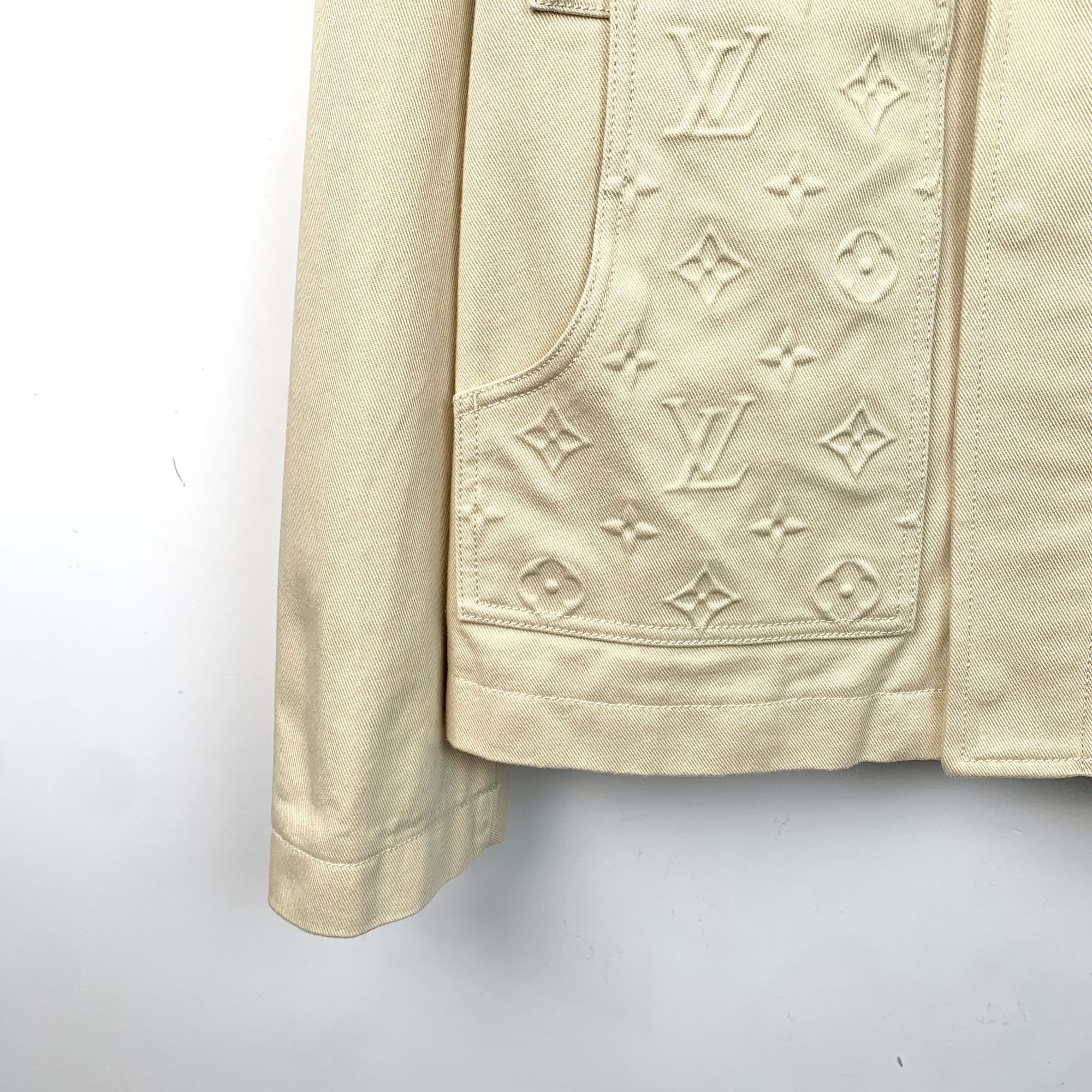 Louis Vuitton Louis Vuitton Embossed Monogram Beige Cotton Jacket Size US L / EU 52-54 / 3 - 4 Thumbnail
