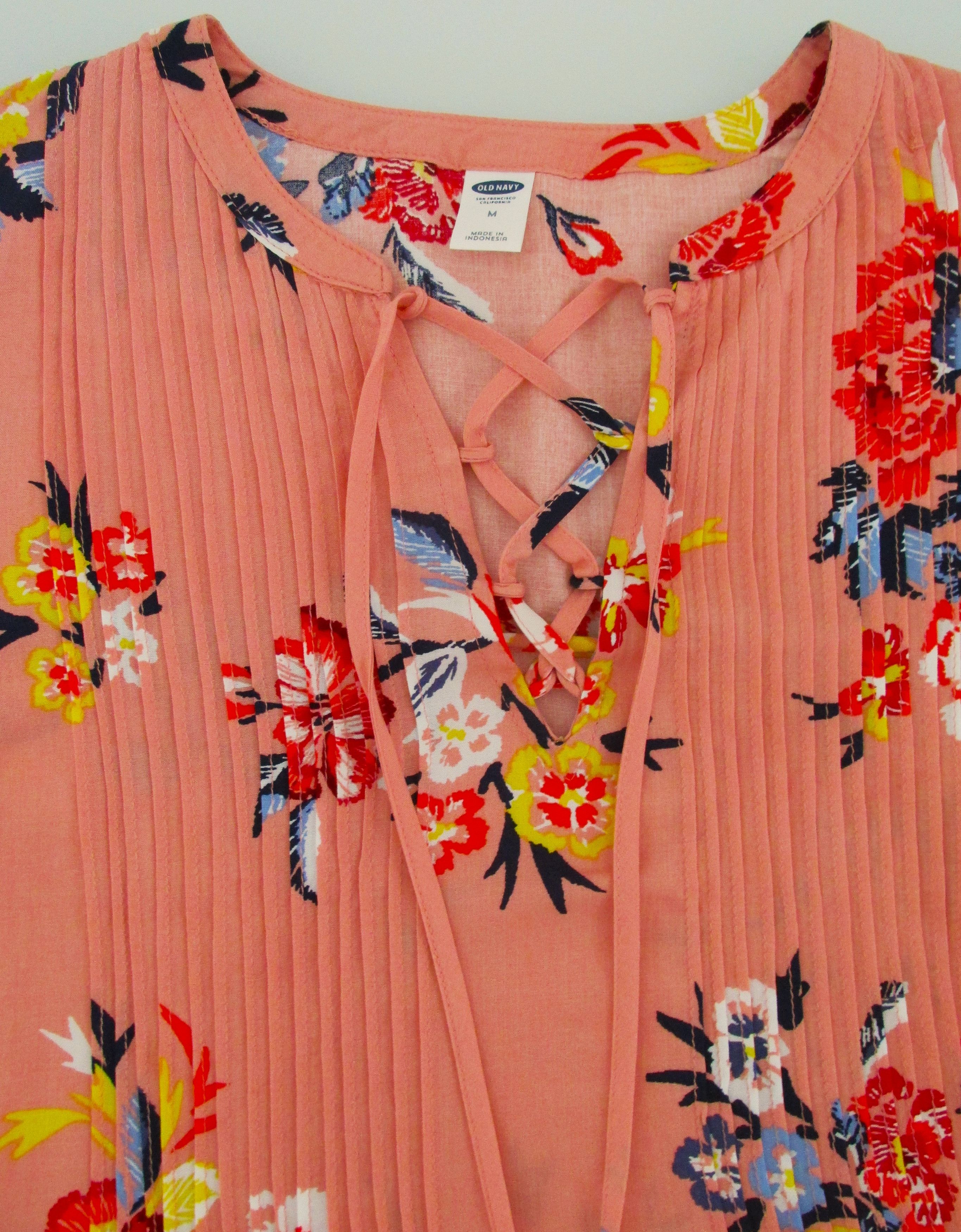 Old Navy Old Navy (NWT) Women's Blouse Size Medium Size M / US 6-8 / IT 42-44 - 4 Thumbnail