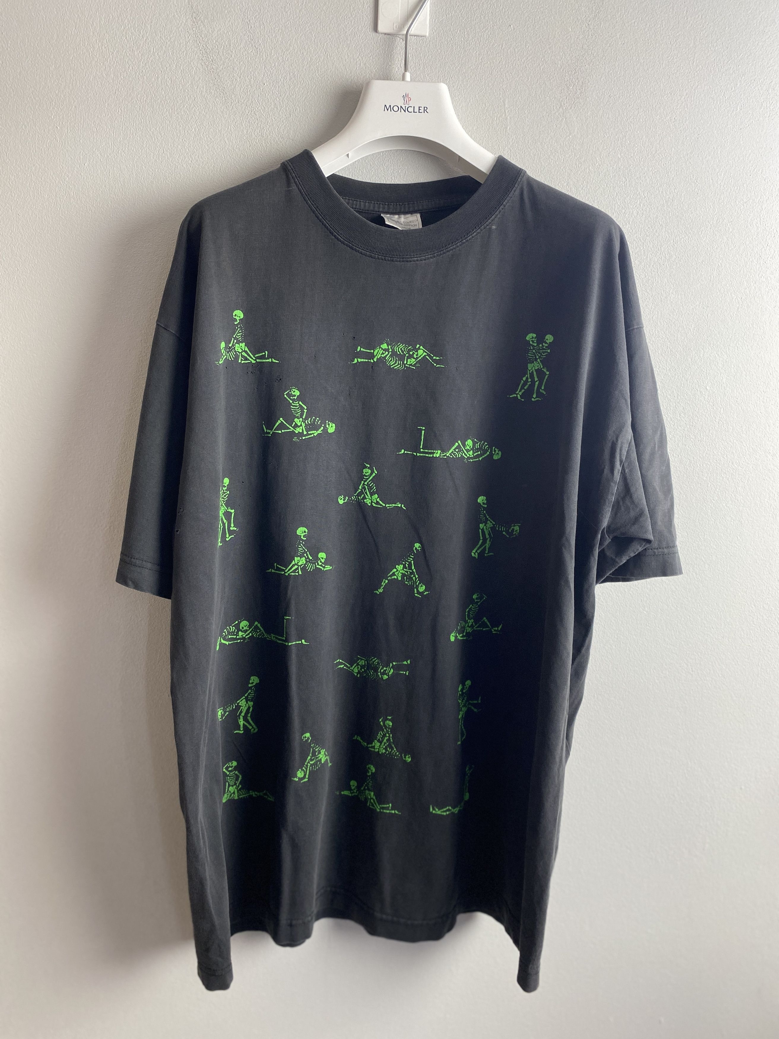 Affliction × Vintage Vintage 90s t-shirt tee skeleton bones skull printed t-shirt Size US XL / EU 56 / 4 - 1 Thumbnail