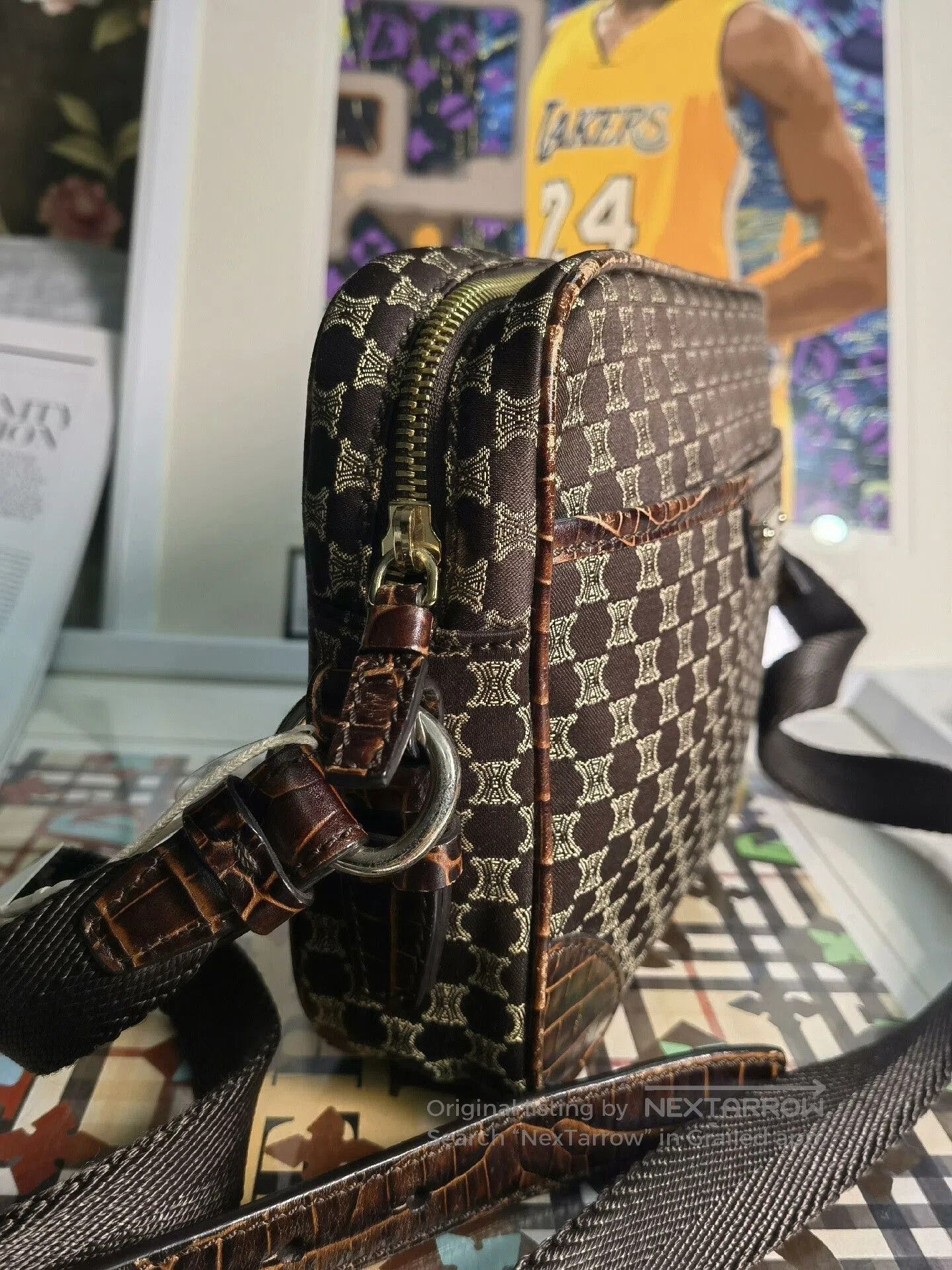 Celine Celine Vintage Canvas Shoulder Bag. Size ONE SIZE - 2 Thumbnail