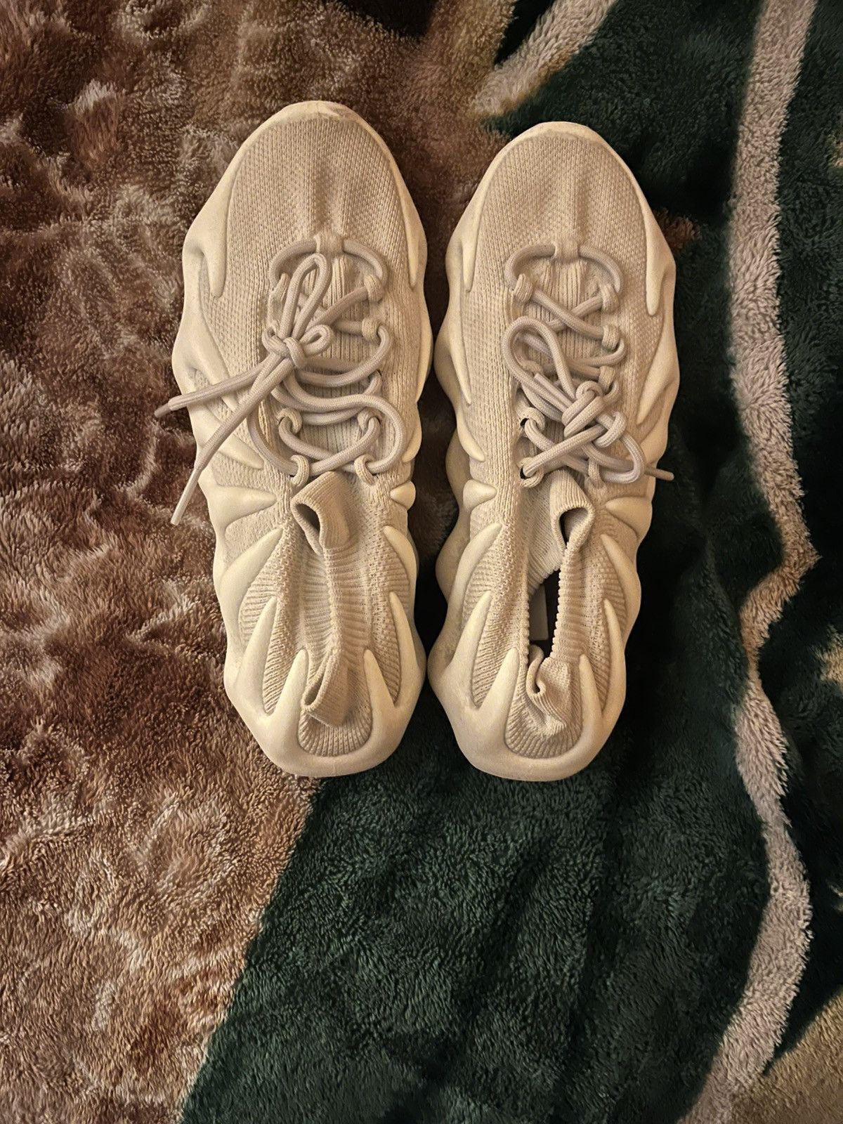Yeezy Yeezy 450 Cloud White Size US 10.5 / EU 43-44 - 3 Thumbnail