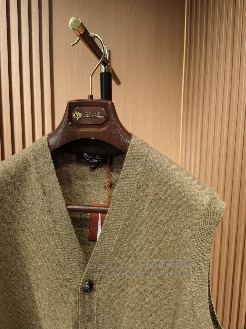 Loro Piana Loro Piana Lambswool Classic Knit Vest Size US M / EU 48-50 / 2 - 3 Thumbnail