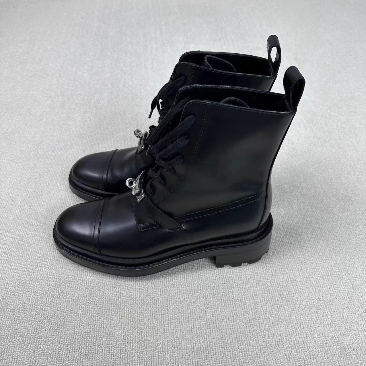 Hermes Hermes Kelly buckle black Martin boots 38 Near New Size US 7 / IT 37 - 3 Thumbnail