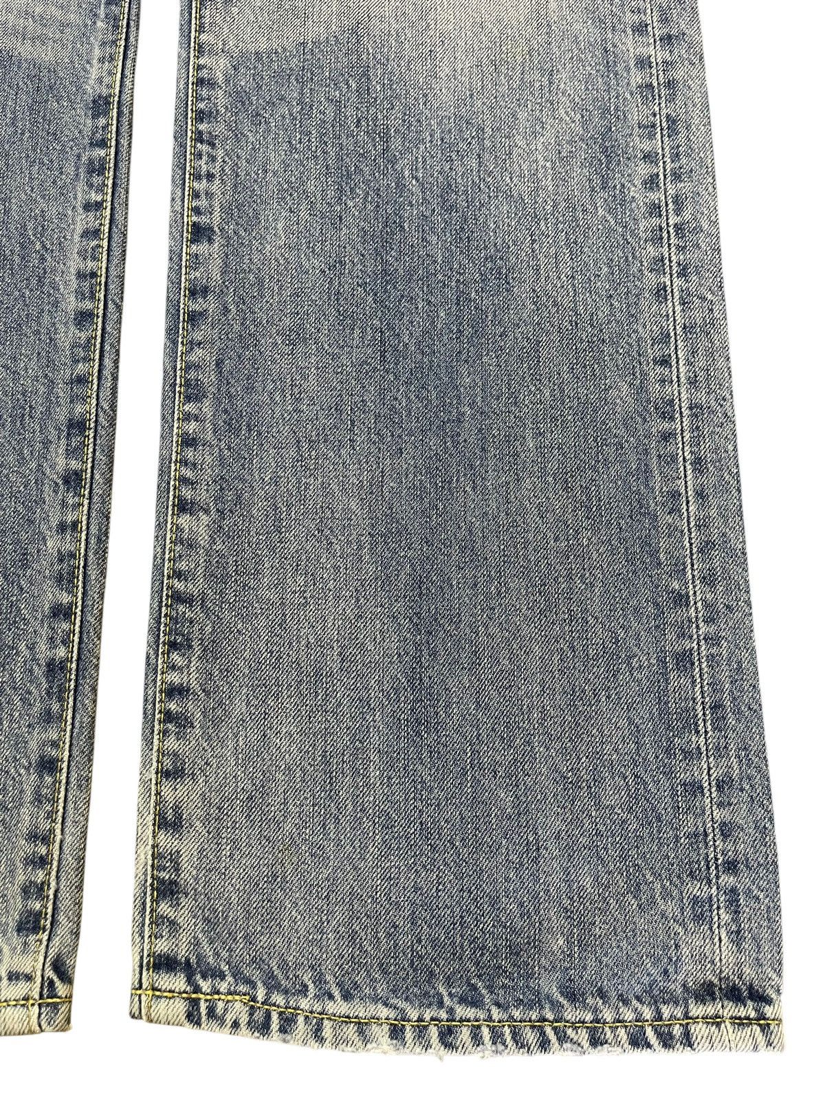 Uniqlo Vintage Japanese Uniqlo Blue Faded Wash Style Loose Jeans Size US 32 / EU 48 - 8 Thumbnail