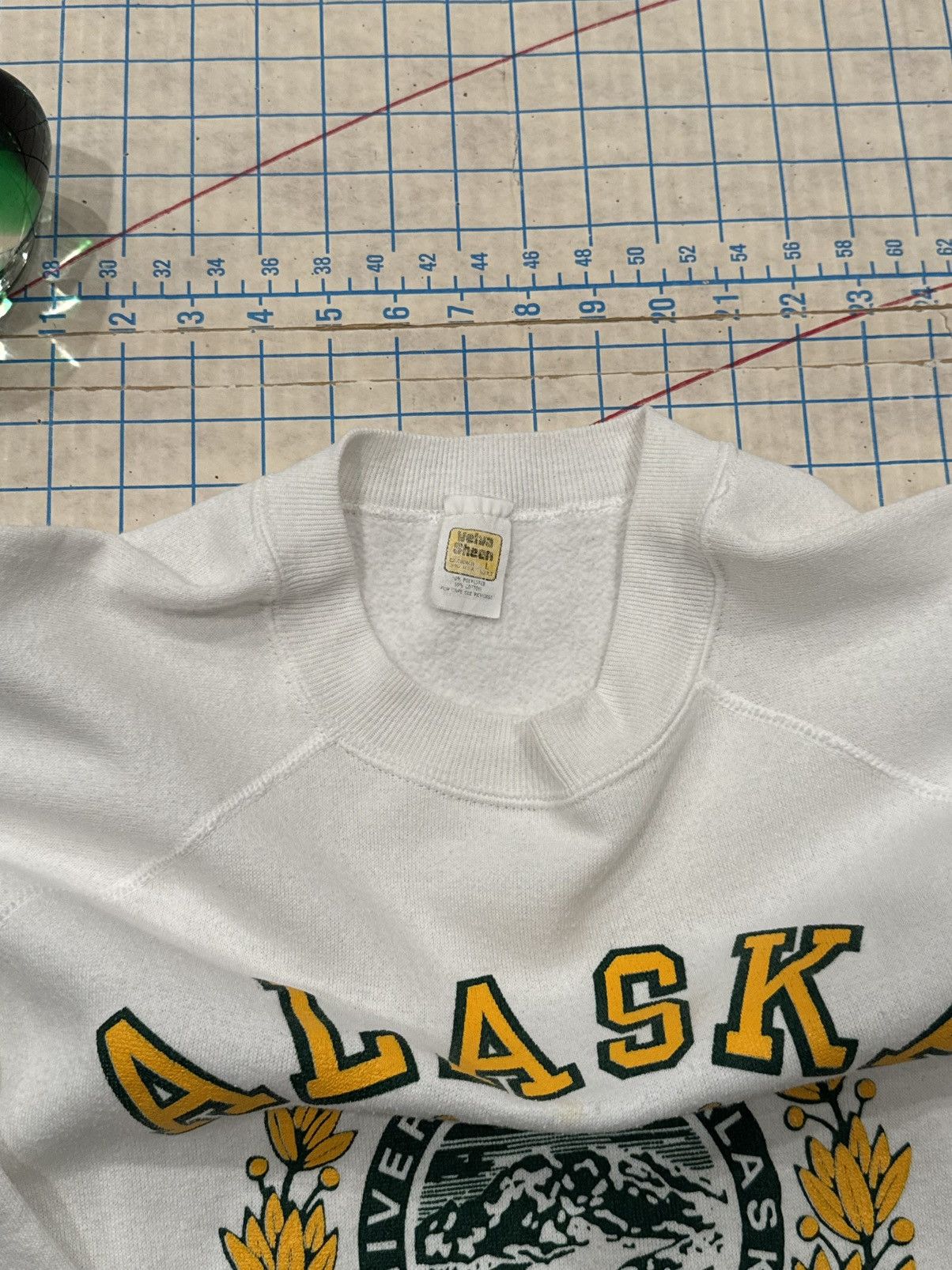 Velva Sheen Vintage 70’s Velva Sheen University of Alaska Collegiate Lar Size US L / EU 52-54 / 3 - 6 Thumbnail