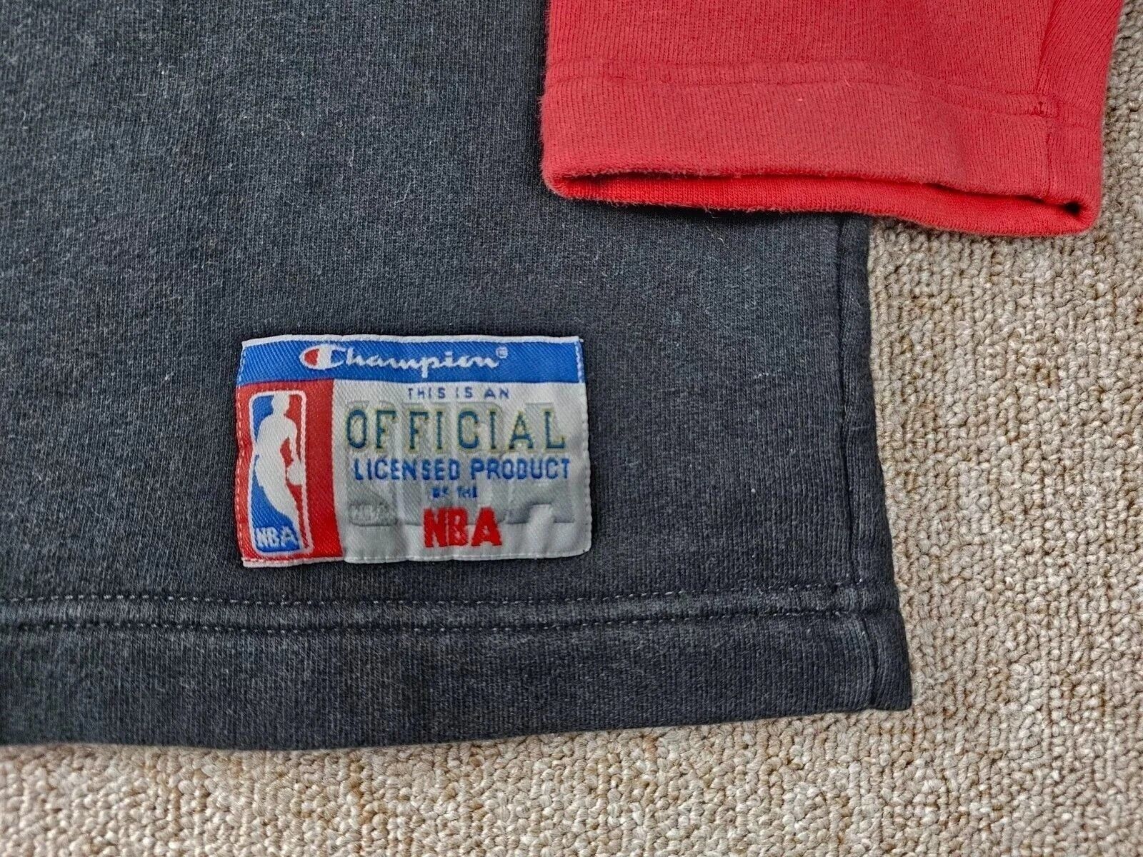 Champion Champion Chicago Bulls 90s NBA Crewneck Sweatshirt Men S Size US S / EU 44-46 / 1 - 7 Thumbnail