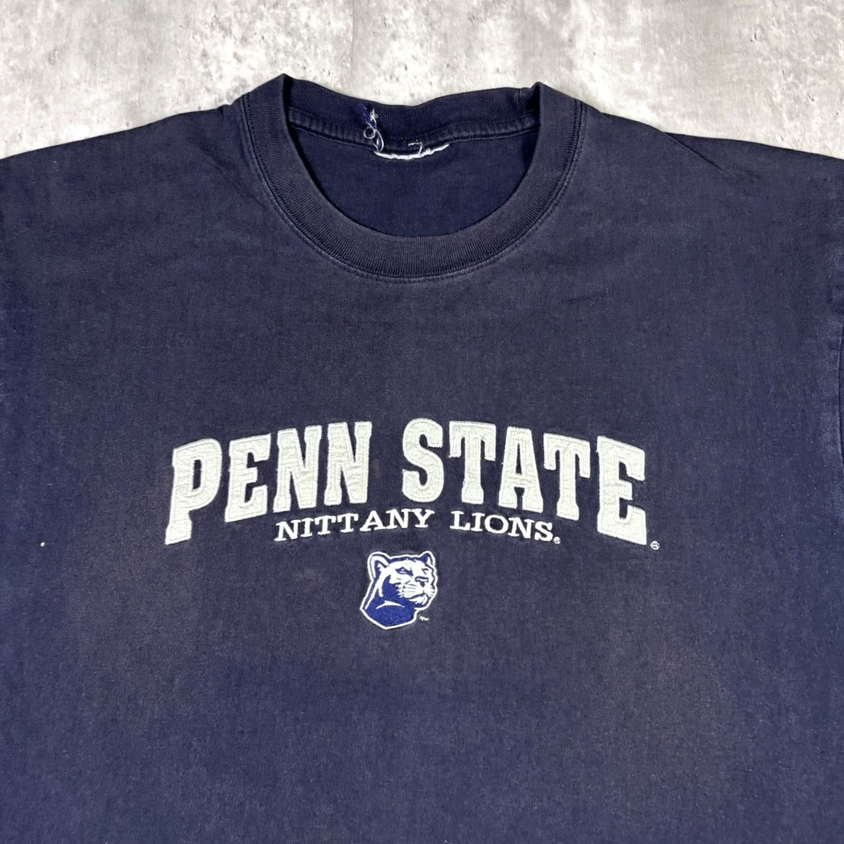 Penn VINTAGE Penn State University Embroidered T Shirt Navy Blue Adult M 90s Size US M / EU 48-50 / 2 - 5 Thumbnail