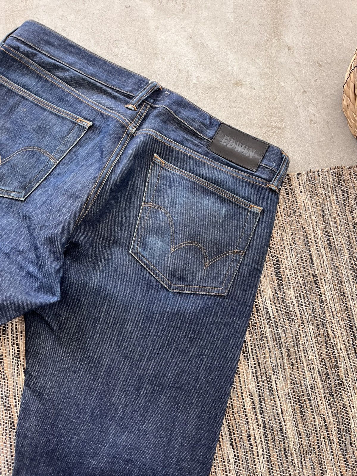 Edwin Vintage Edwin Japanese Faded Denim Jeans 33/32 Blue Y2K Size US 33 - 15 Thumbnail