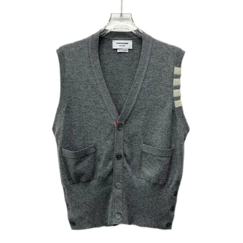 Thom Browne Thom Browne Women's Gray Cashmere Cardigan 0089 Size L / US 10 / IT 46 - 1 Thumbnail
