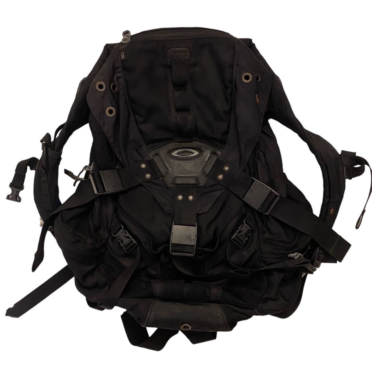 image of Oakley Icon 3.0 Backpack in Black, Men's