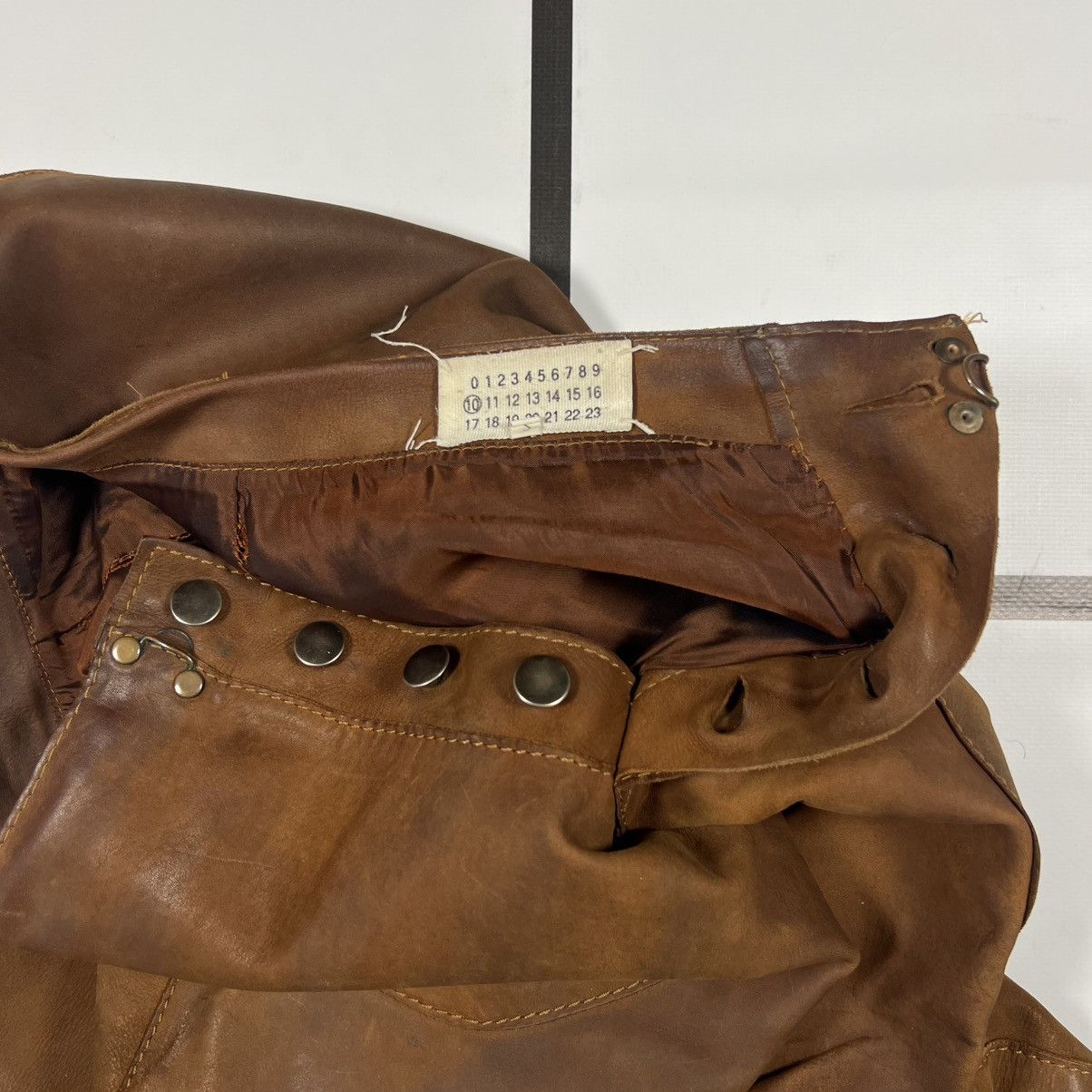 Maison Margiela |[ FW01 Maison Martin Margiela Cow Hide Leather Pants ]| Size US 30 / EU 46 - 9 Thumbnail