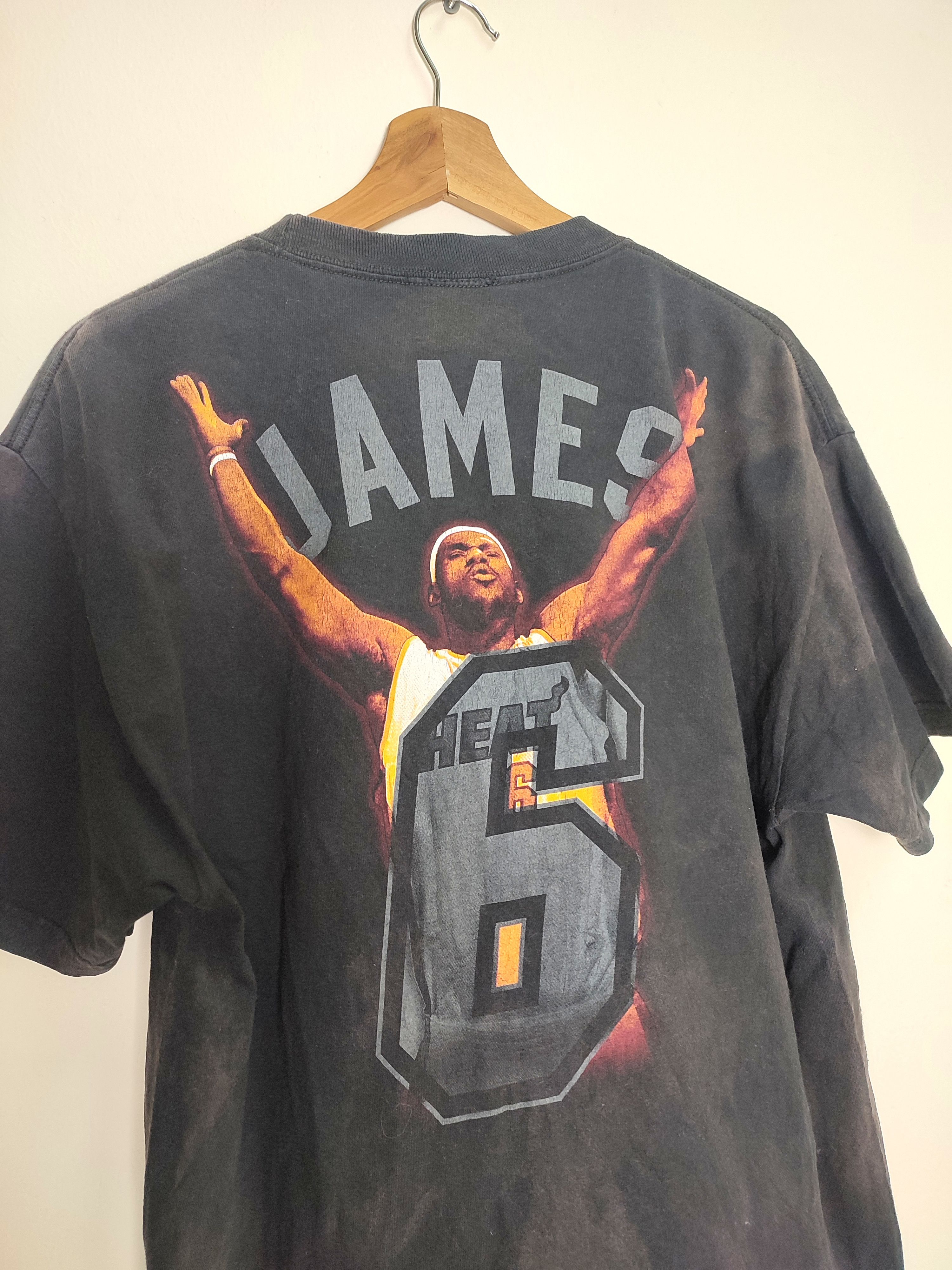 NBA Vintage Sun Faded LeBron James Miami Heat Jersey Tees Size US L / EU 52-54 / 3 - 2 Thumbnail