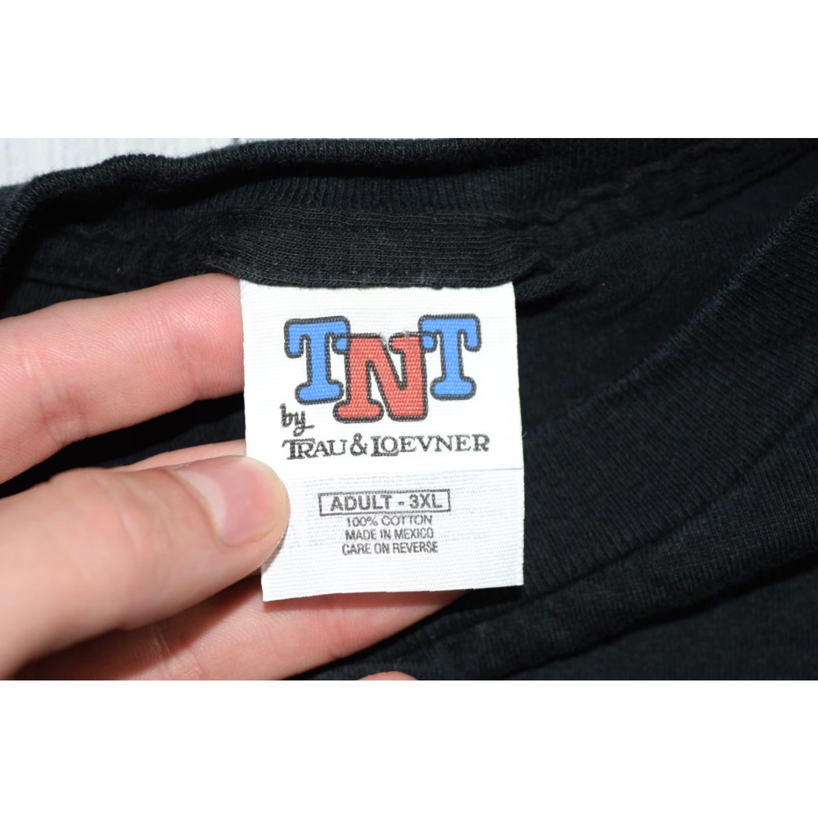 Vintage VINTAGE TNT T-Shirt Men Deer 3XL Black 90s Outdoor Double-Sided Crew Neck Halloween Bear Stars Hunting Trophy Space Size US XXL / EU 58 / 5 - 3 Thumbnail