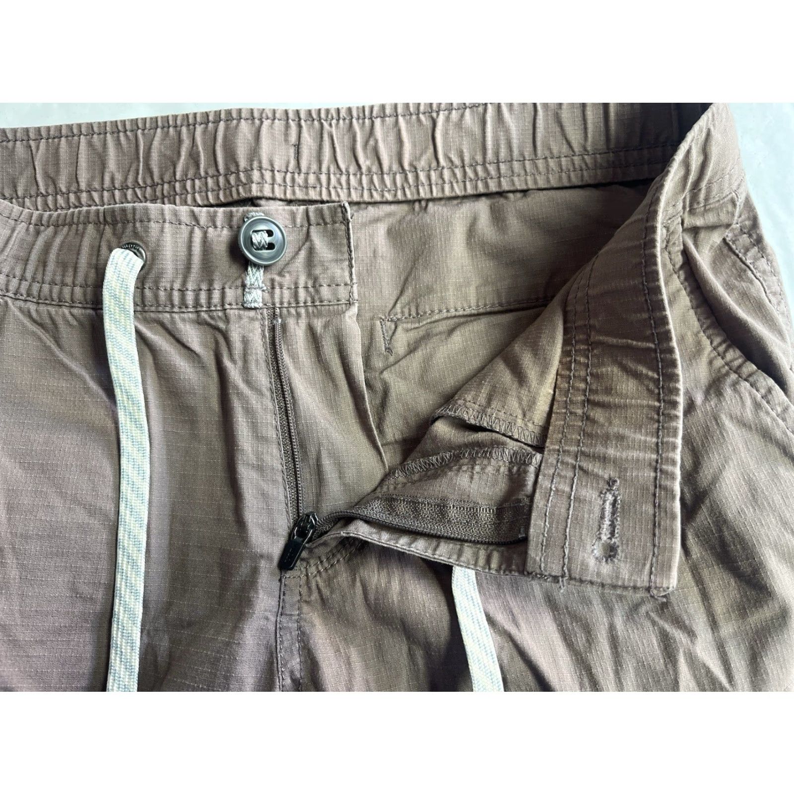 Vuori Vuori Ripstop Pants Women Slim Size S Brown Breathable Pockets Zip Pocket Tapered Outdoor Activewear Casual Travel All Seasons Holiday Style Pants Size 28" / US 6 / IT 42 - 7 Thumbnail