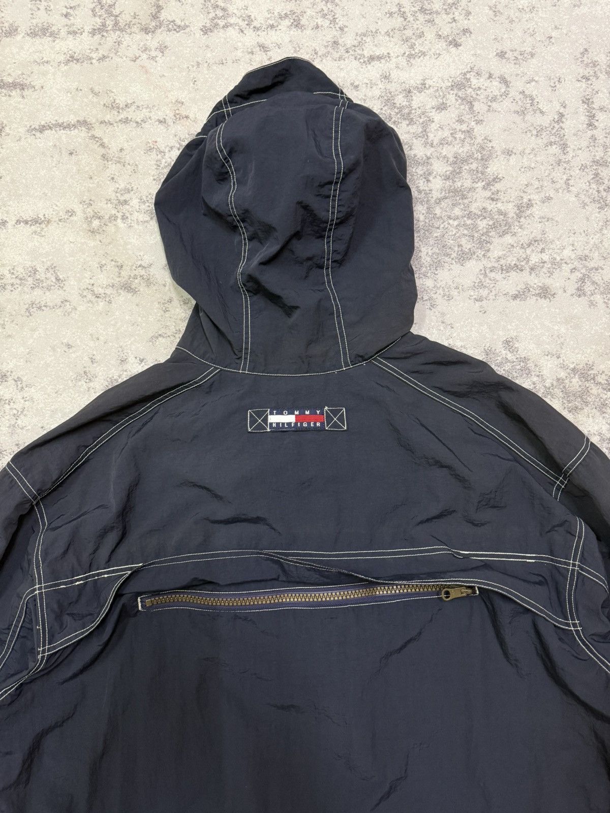 Tommy Hilfiger Vintage Tommy Hilfiger Sailing Gear Windbreaker Jacket Hodie Size US XL / EU 56 / 4 - 16 Thumbnail