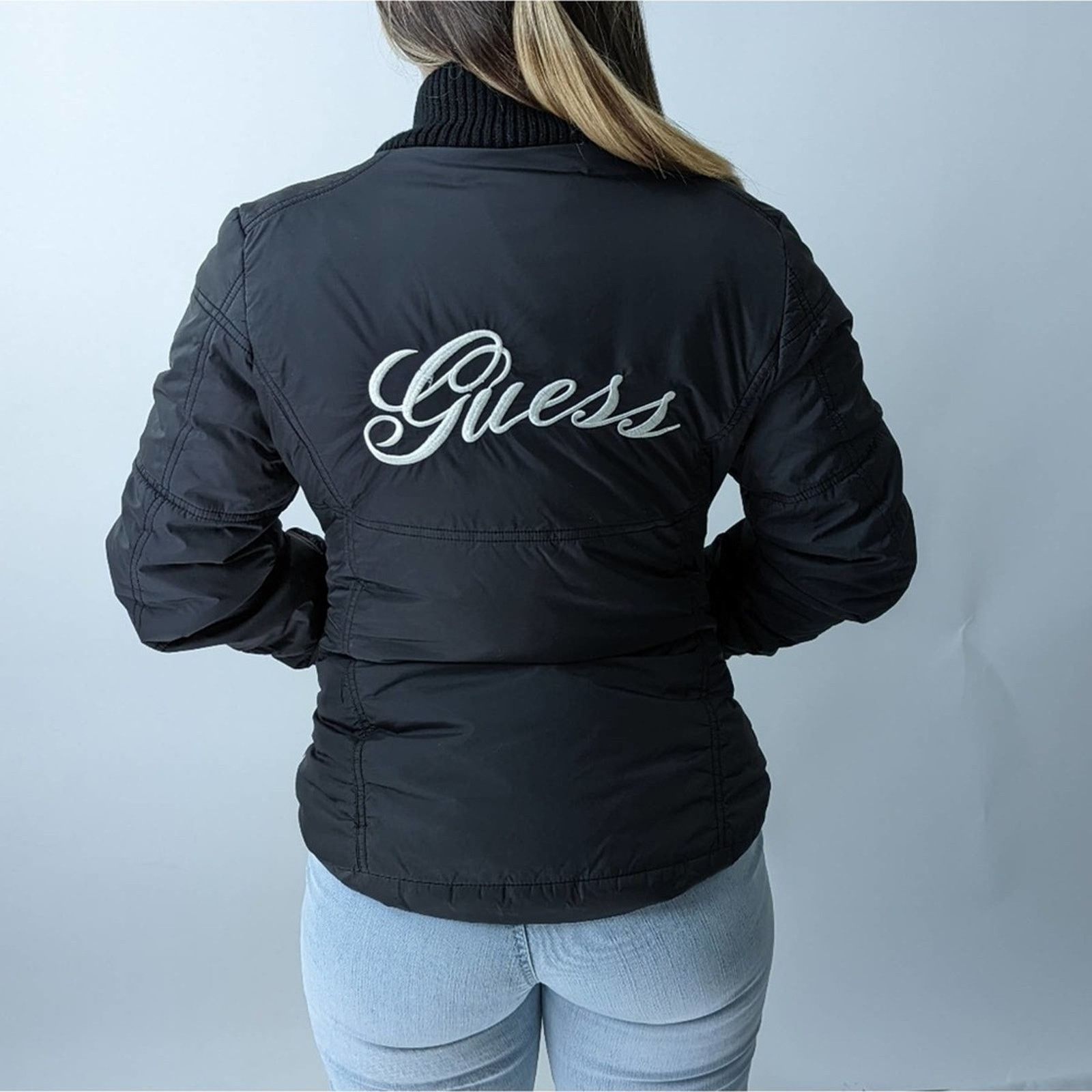 Guess Vintage Y2K Guess Jeans Nylon Puffer Jacket - L Size L / US 10 / IT 46 - 1 Thumbnail