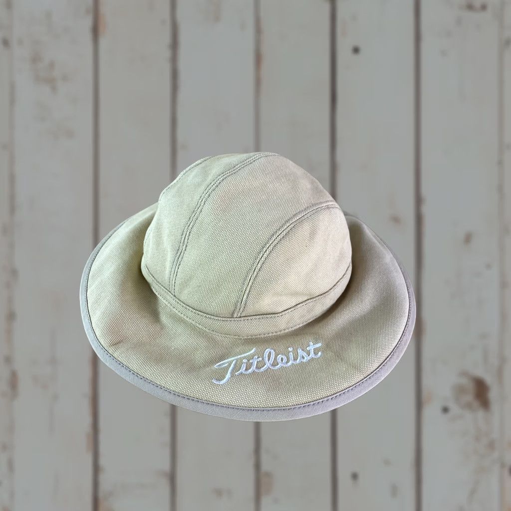 Titleist VINTAGE Titleist Womens Golf Visor Hat One Size Beige 100% Cotton Adjustable Summer Spring Girls Womens Size ONE SIZE - 1 Thumbnail