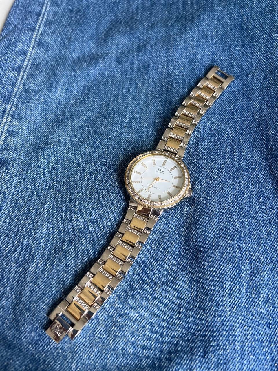 Japanese Brand × Vintage Vintage Japanese style futuristic Watch Q&q y2k Japan watch Size ONE SIZE - 7 Thumbnail