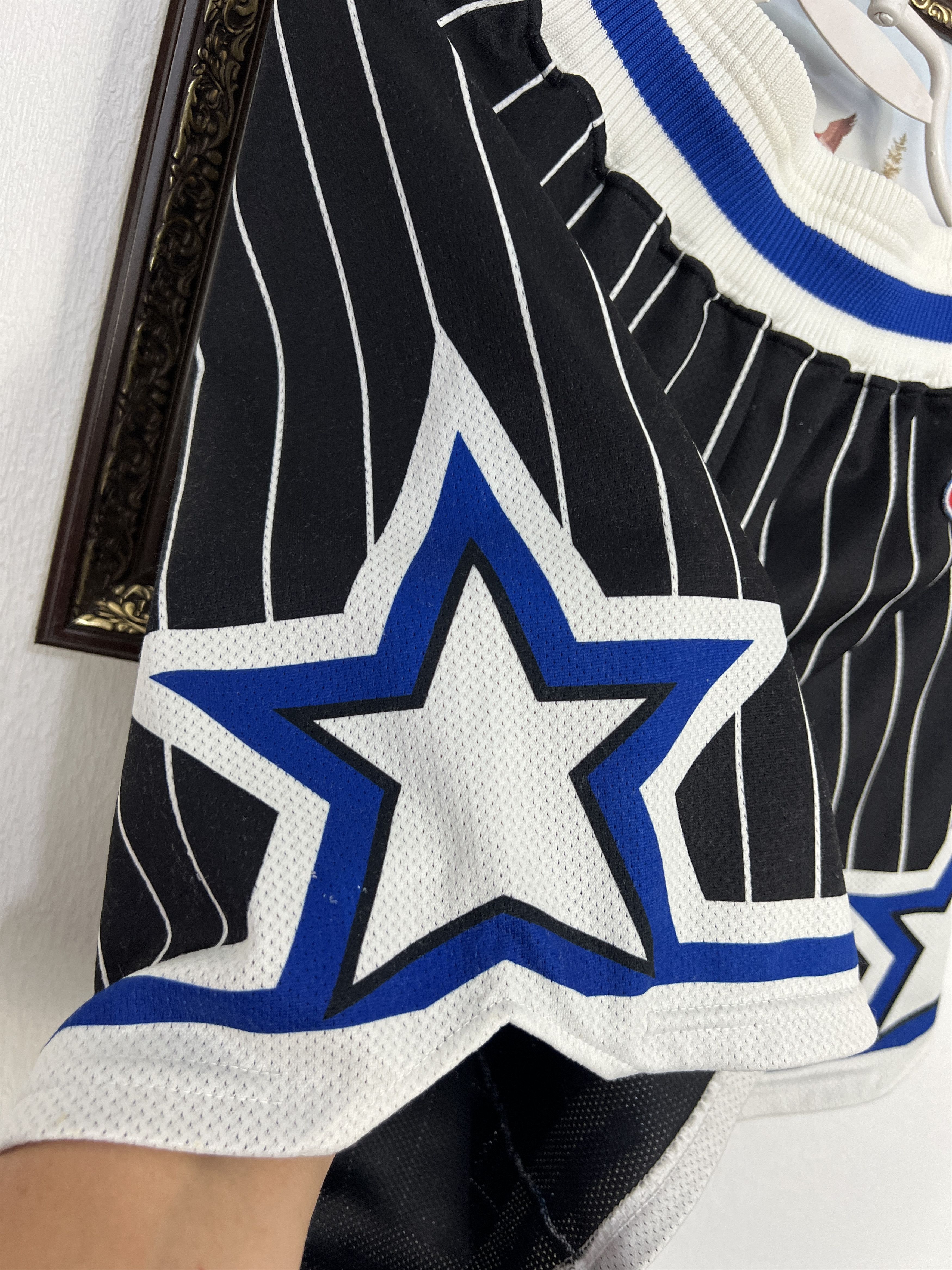 Champion Vintage 90's Champion Orlando Magic Basketball NBA Shorts Size US 30 / EU 46 - 5 Thumbnail