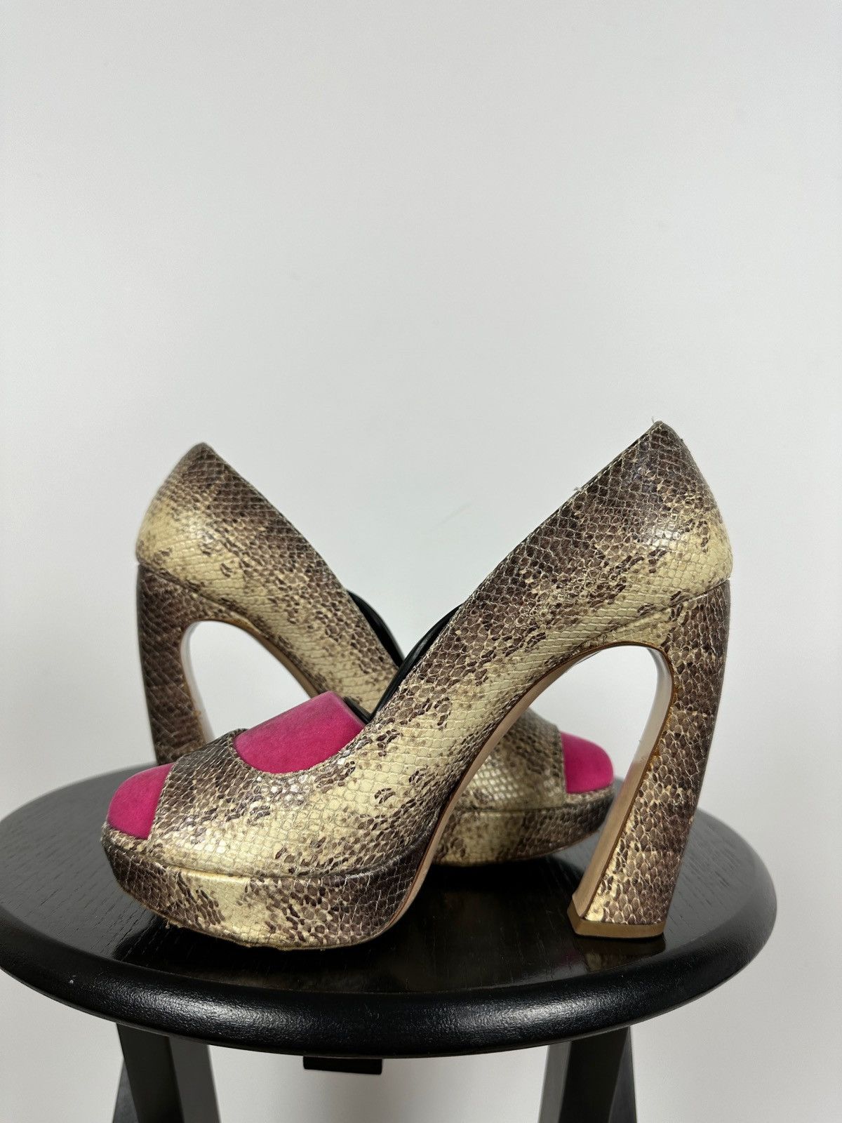 Miu Miu Miu Miu Snake Leather Platform Pumps Heel Size US 7 / IT 37 - 10 Thumbnail