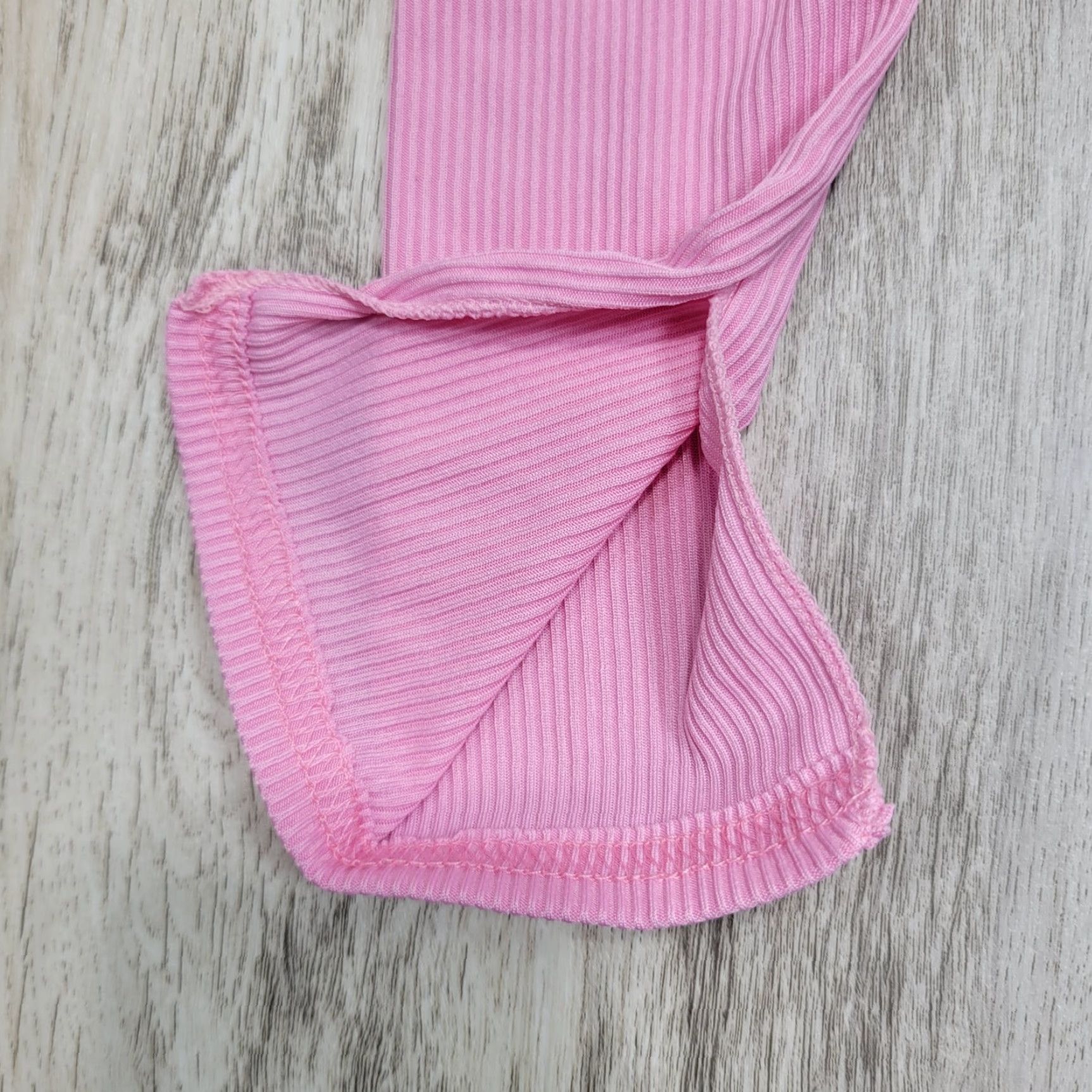 Boohoo Boohoo Bodysuit Pink Flared Sleeve Contrast Trim Ribbed Sz 2 NWT Womens Size XS / US 0-2 / IT 36-38 - 5 Thumbnail