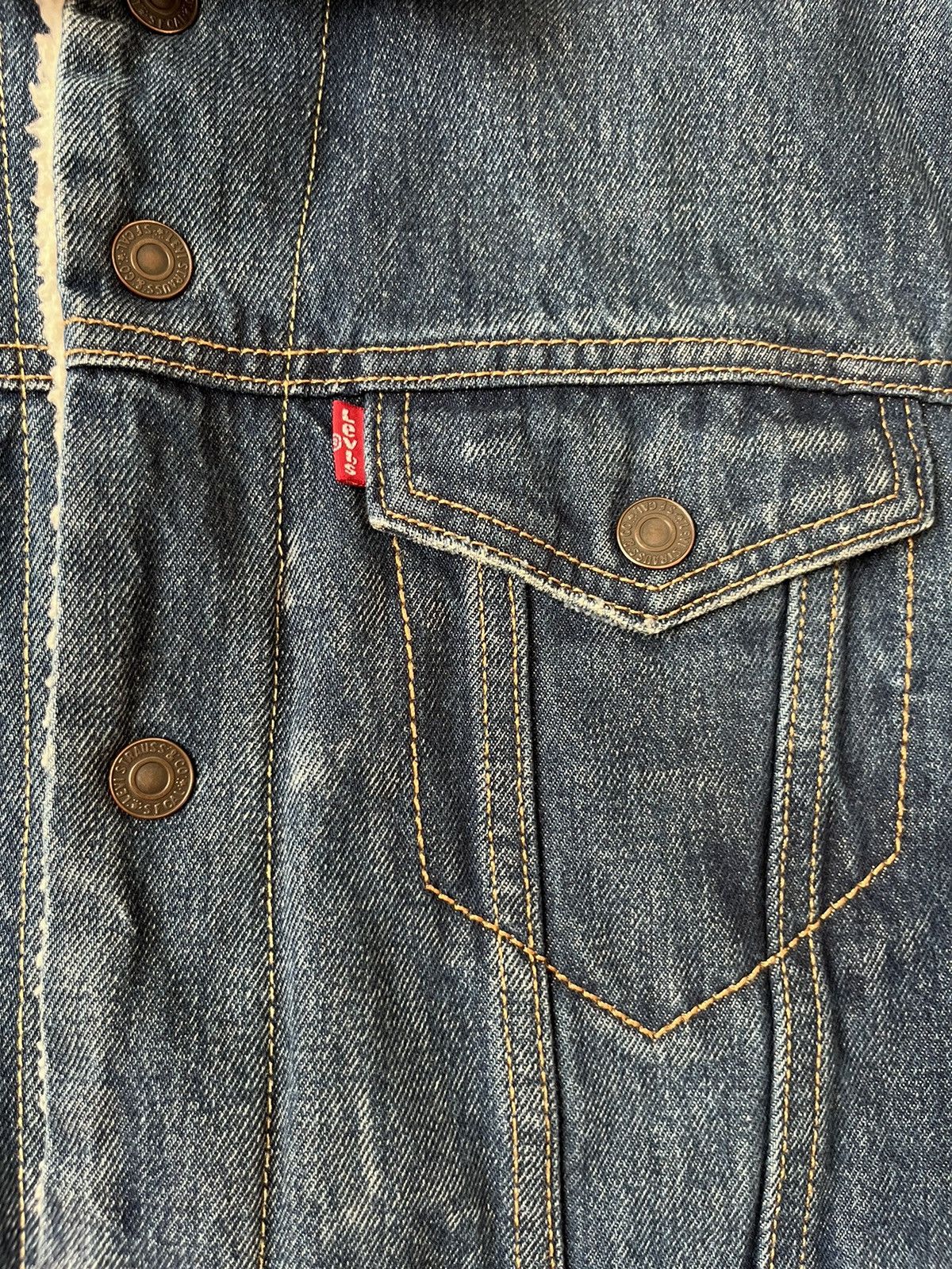 Levi's Vintage Levi’s Sherpa lined Trucker jacket Denim Size US M / EU 48-50 / 2 - 5 Thumbnail