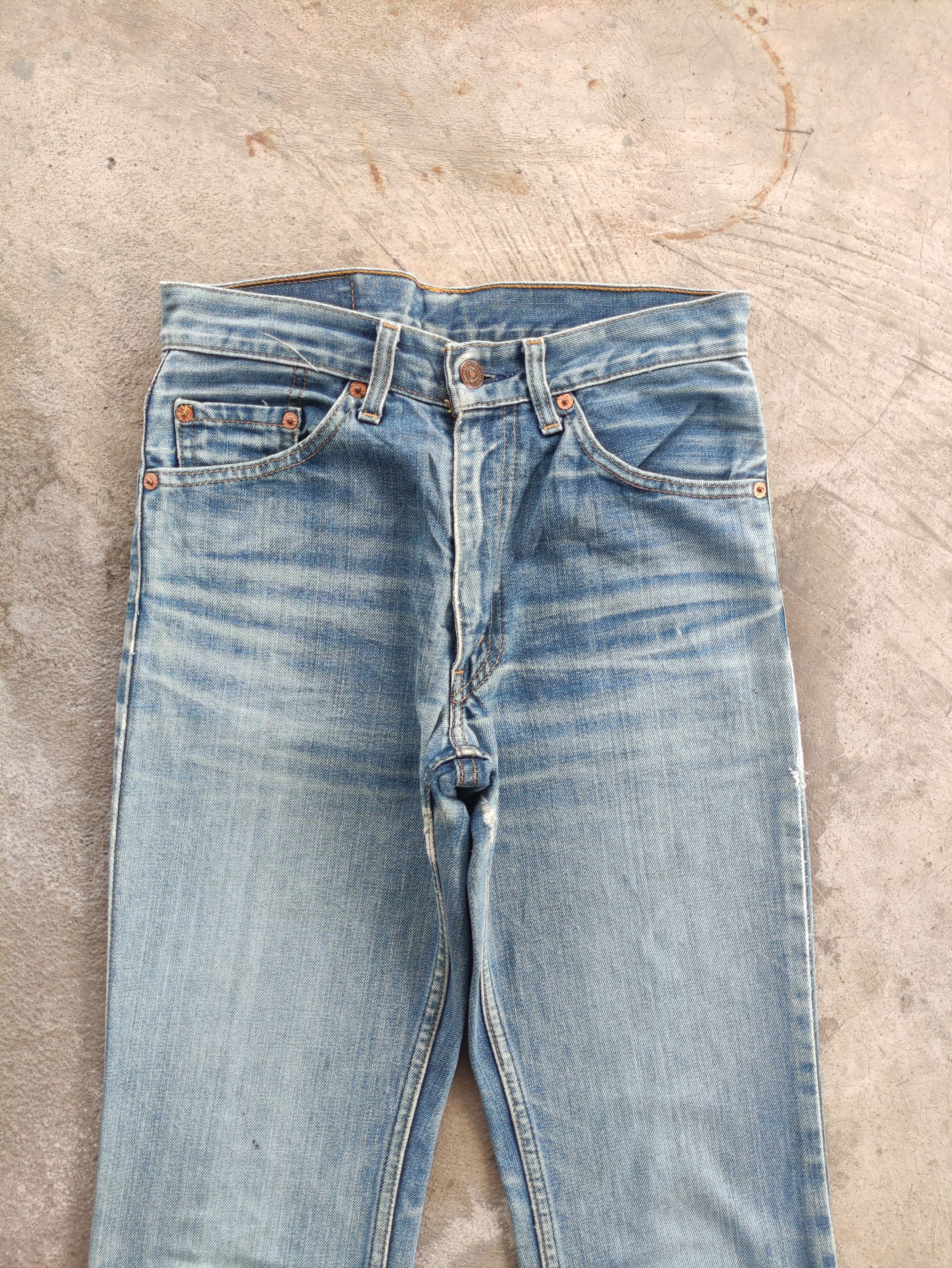 Levi's Vintage Levis Jean Distressed Faded Denim Pants Size US 28 / EU 44 - 3 Thumbnail