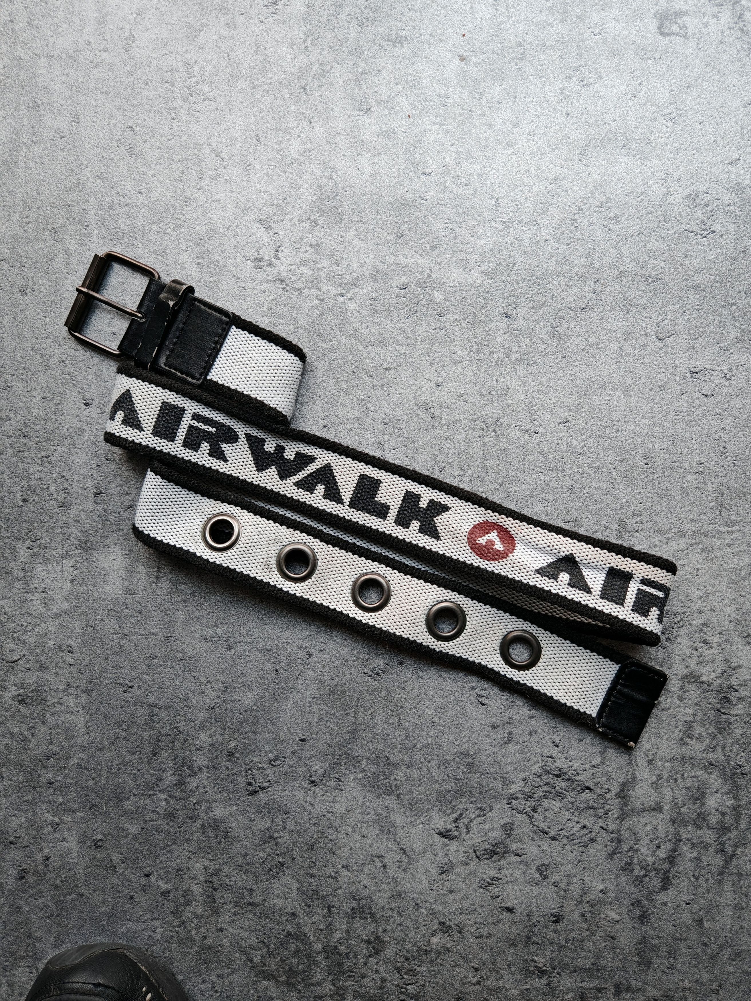 Airwalk Vintage Airwalk Belt Y2K Techcore SWAG Streetwear Rare Size ONE SIZE - 1 Thumbnail