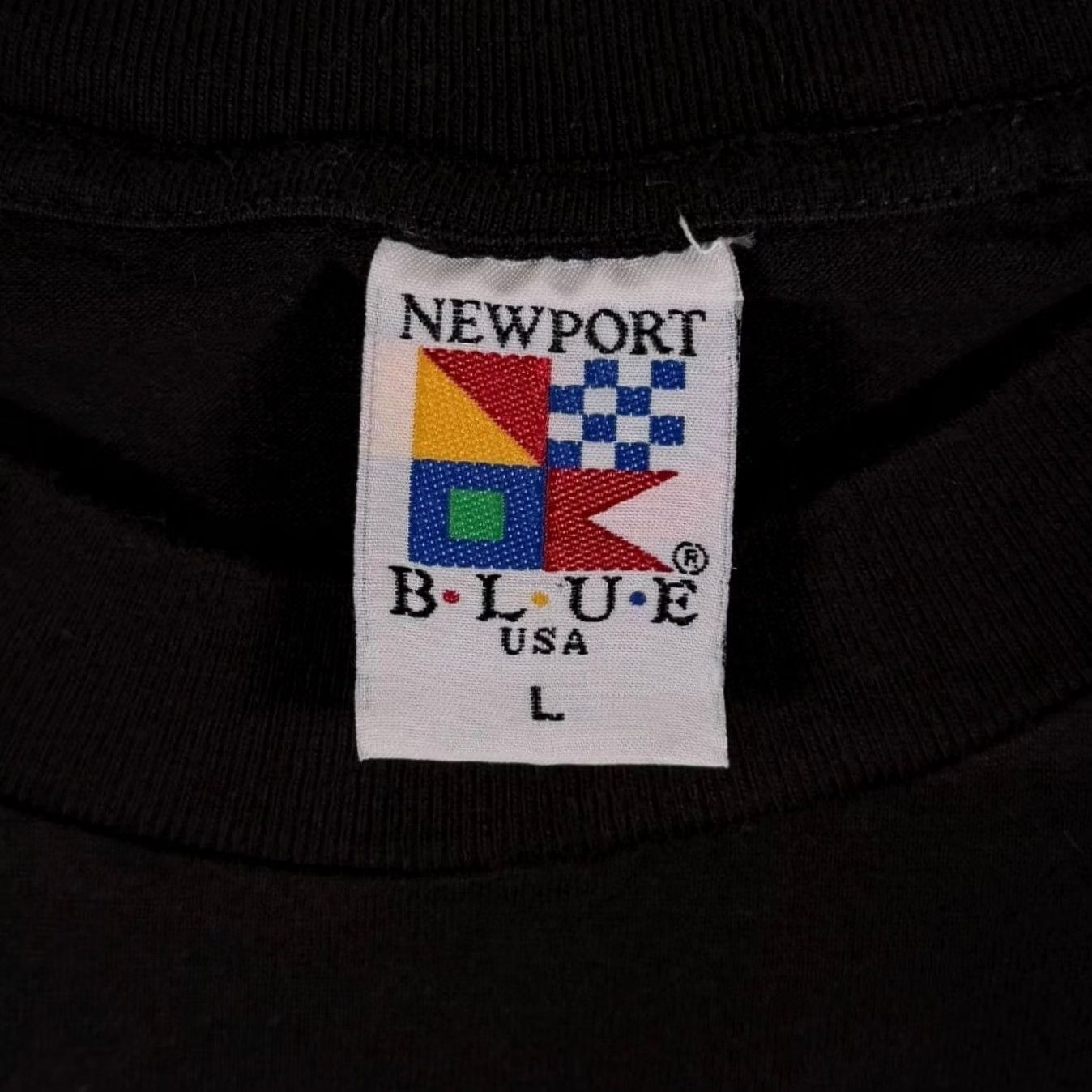 Vintage VINTAGE Newport Blue Maldives Dolphin Tourist Souvenir Black Cotton T-Shirt Large Mens Size US L / EU 52-54 / 3 - 3 Thumbnail