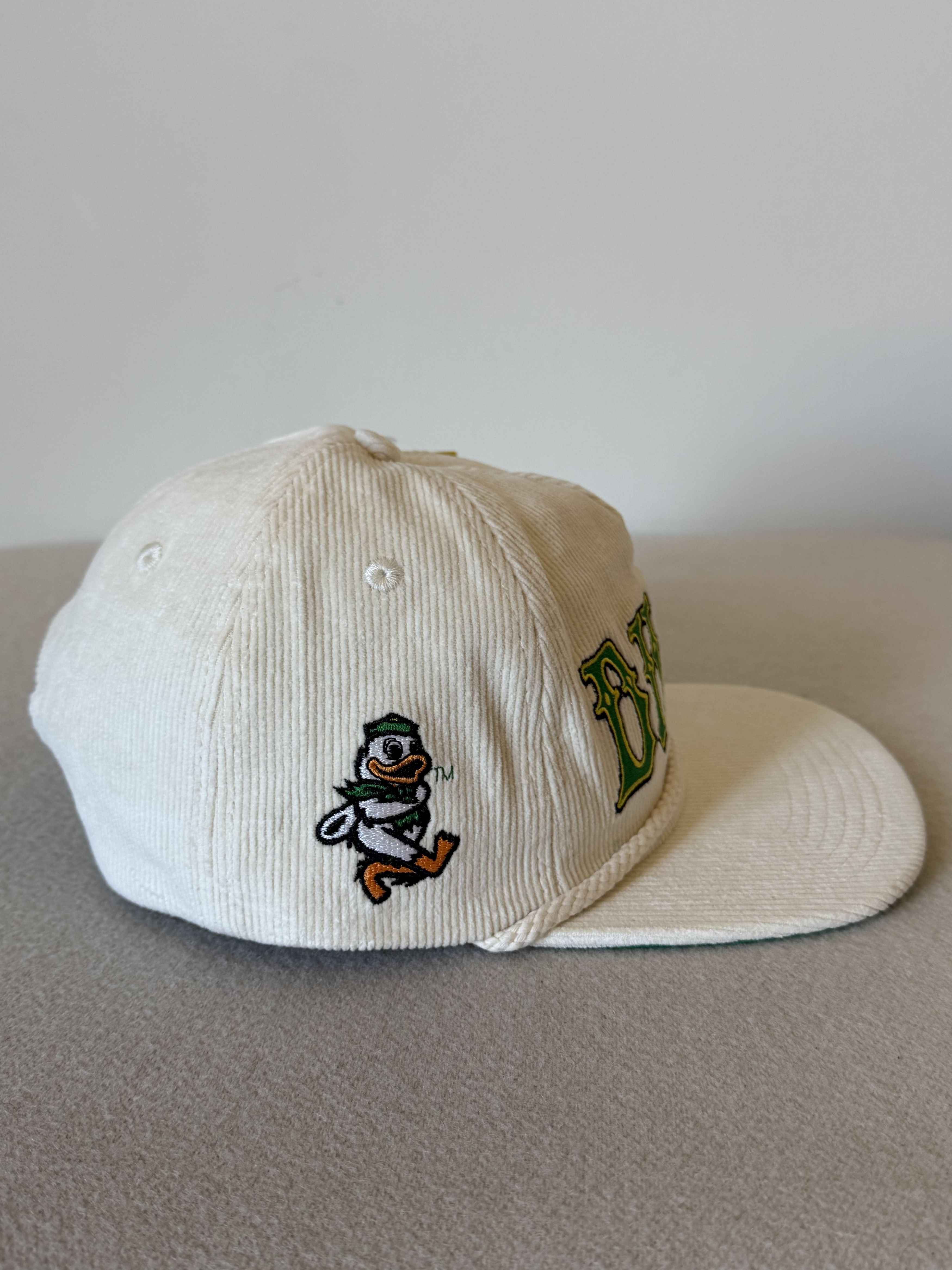 Grateful Dead × Nike Nike Grateful Dead Oregon Ducks Corduroy Hat in White Size ONE SIZE - 3 Thumbnail