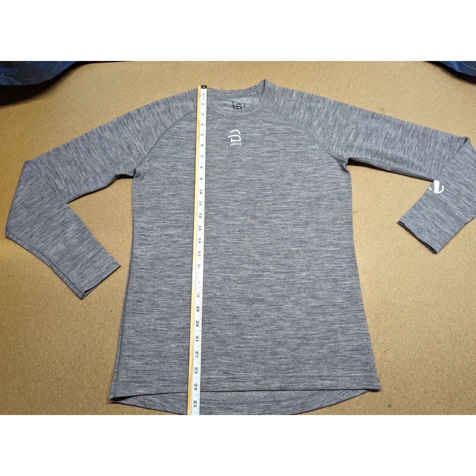 Layer 8 Bjorn Daehlie Base Layer Shirt Womens Medium Northug Gray Sports Ski Mountain Size M / US 6-8 / IT 42-44 - 3 Thumbnail