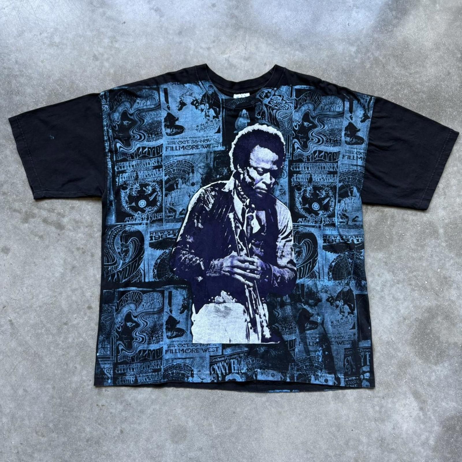 Other Miles Davis Heaven Smiles by Michael Rios 90’s AOP T-Shirt Size US XXL / EU 58 / 5 - 1 Thumbnail