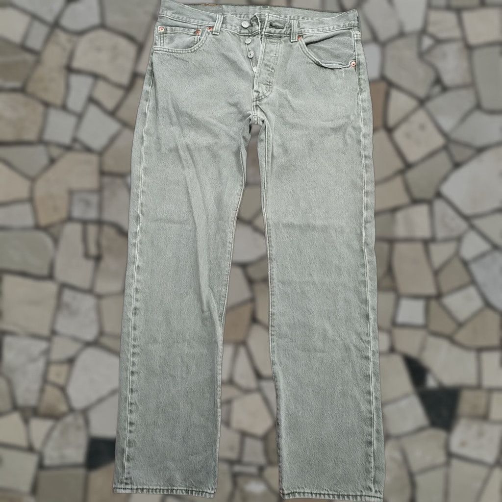 Levi's VINTAGE Levi's 501 Jeans Mens Fit 31x29 Green Original Fit Button Fly Straight Leg Size US 31 - 1 Thumbnail