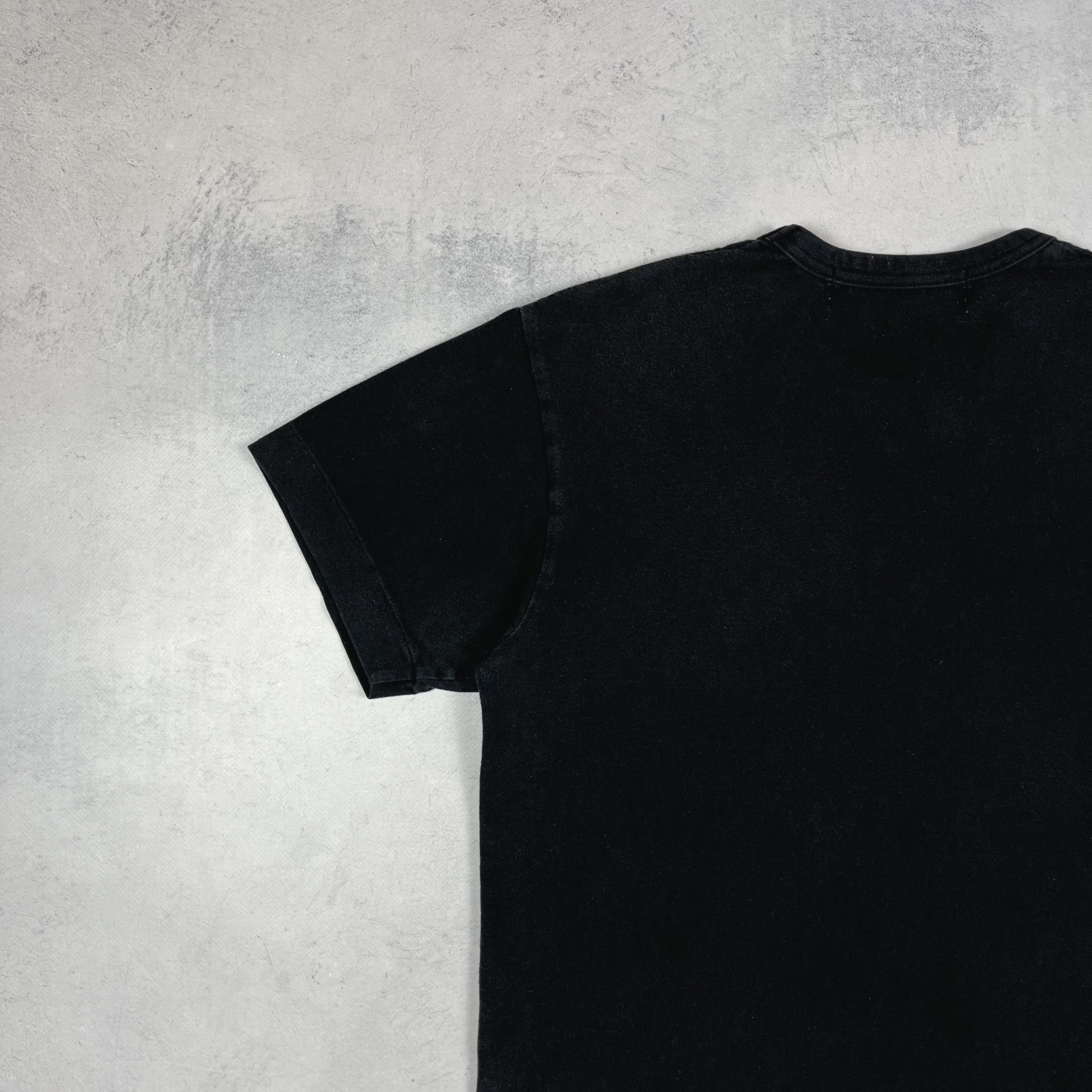 Comme des Garcons PLAY Comme Des Garcons Heart Big Logo T Shirt Size US S / EU 44-46 / 1 - 16 Thumbnail