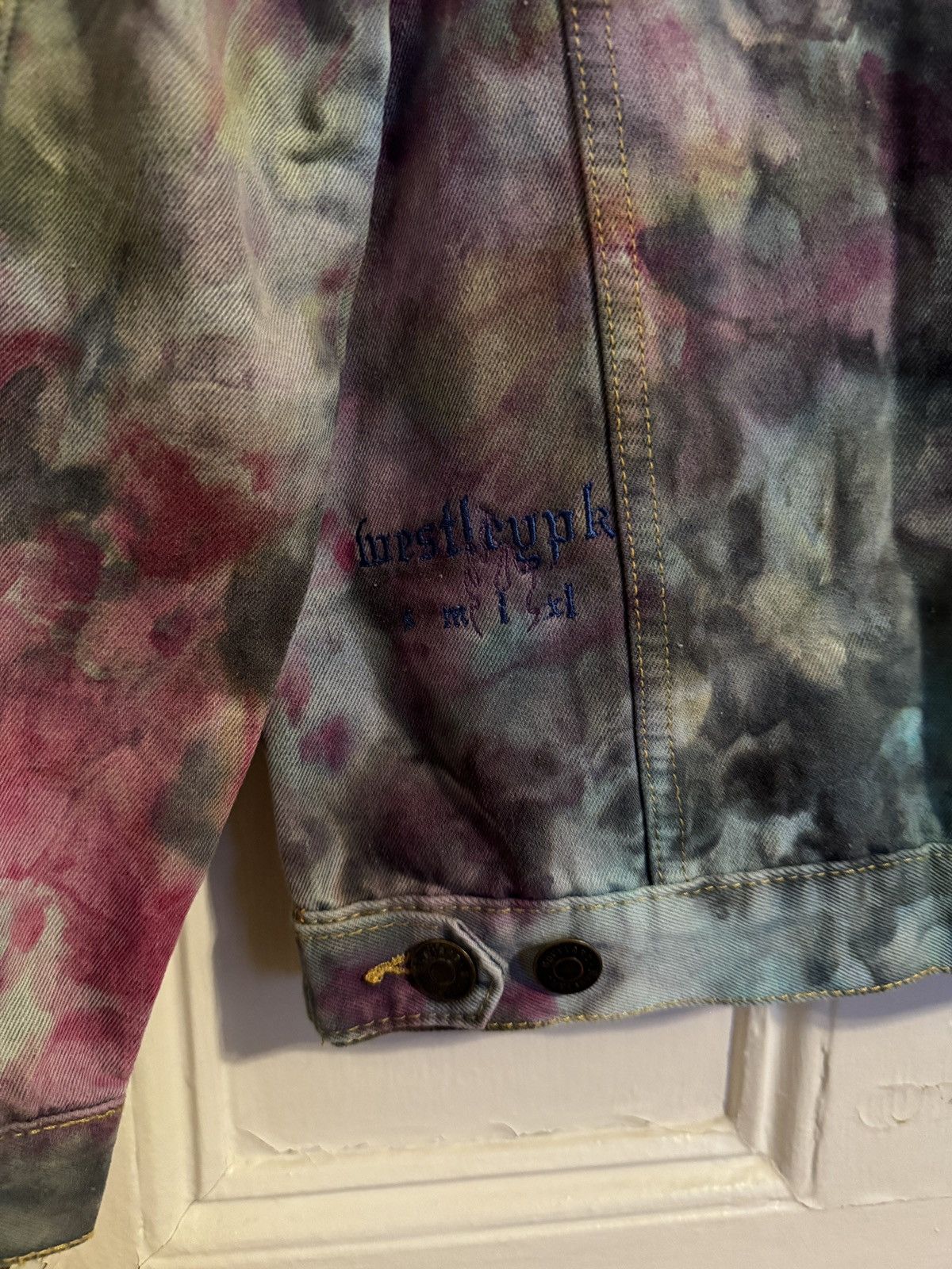 Handmade Rainbow Hand-Dyed Denm Jacket sz L Size US L / EU 52-54 / 3 - 3 Thumbnail