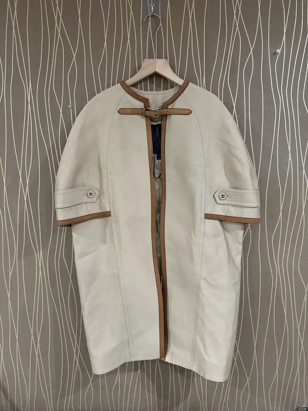 Burberry Burberry Beige Cotton Women's Trench Coat Size M / US 6-8 / IT 42-44 - 1 Thumbnail