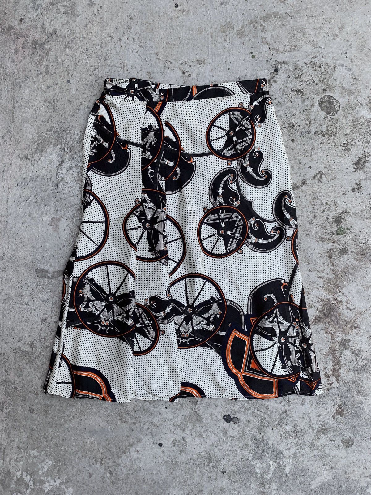 Hermes Silk Printed Skirt Size 28" / US 6 / IT 42 - 2 Thumbnail