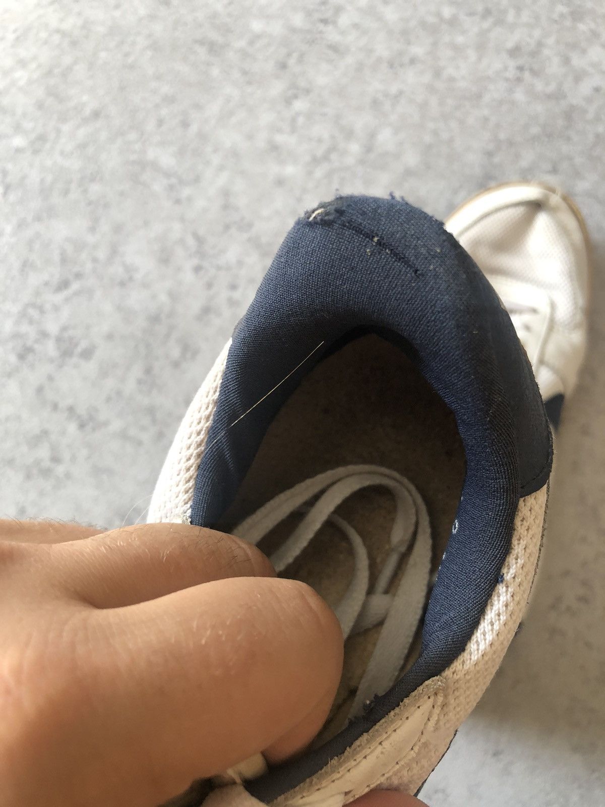 Nike × Vintage VINTAGE 1983 NIKE MEADOW SUPREME DISTRESSED SNEAKER Size US 9 / EU 42 - 13 Thumbnail