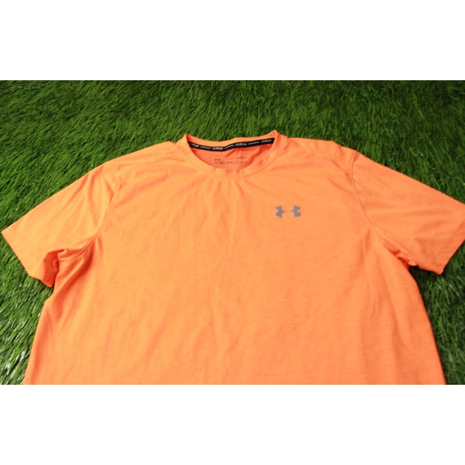 Under Armour UNDER ARMOUR HEATGEAR RUN 2020 TRAINING COMPRESSION SHIRT JERSEY ORIGINAL SIZE L Shirt Mens Orange 2020 HeatGear Size US L / EU 52-54 / 3 - 2 Thumbnail