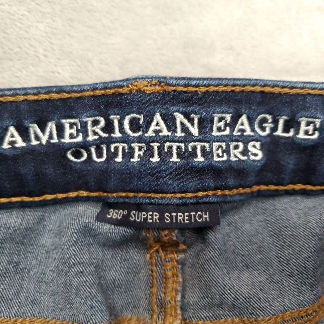 American Eagle Outfitters American Eagle Shorts Womens 10 Denim 360 Super Stretch Cutoff Midi Micro Mini Size 32" / US 10 / IT 46 - 2 Thumbnail