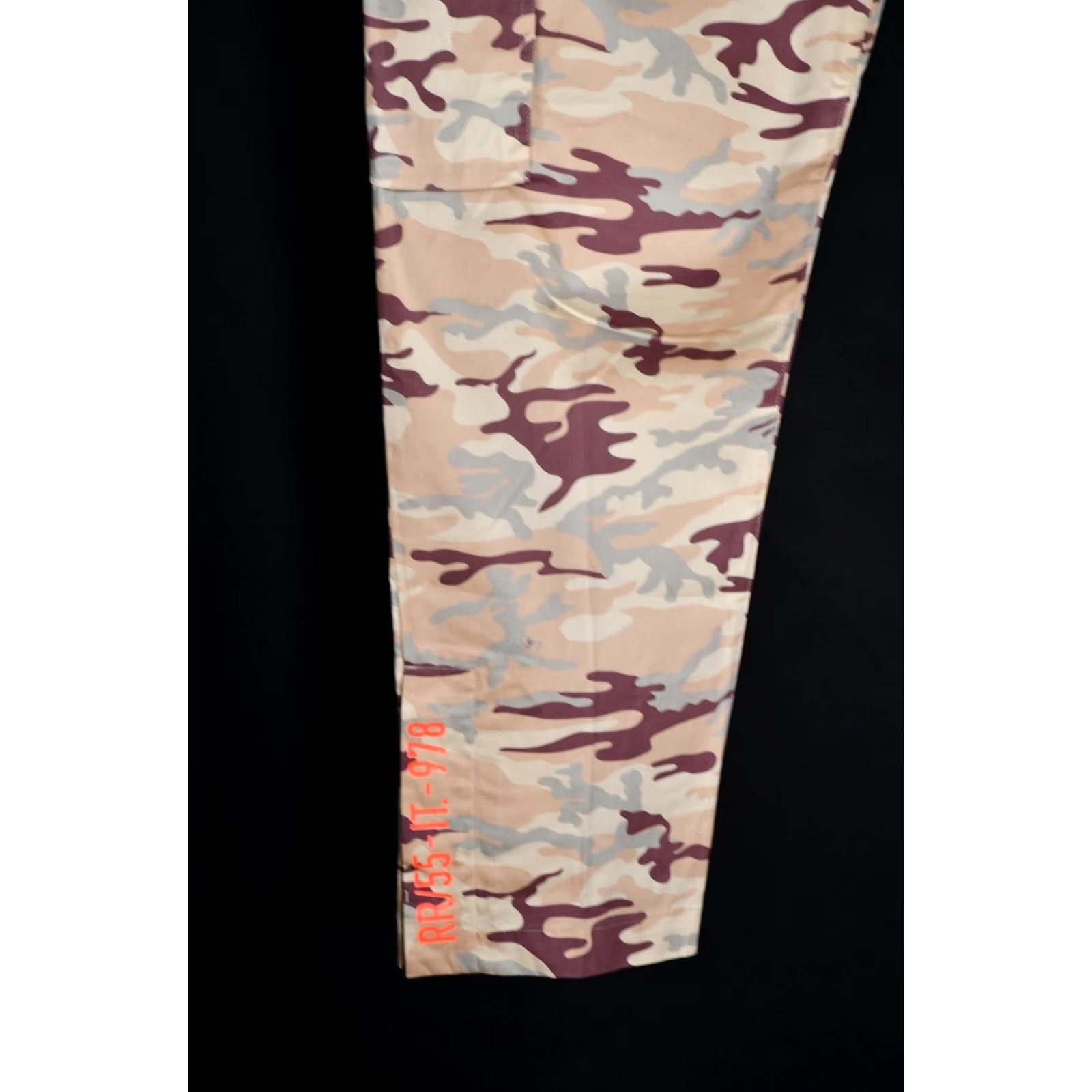 Diesel Diesel Cargo Pants Mens Camouflage Casual Size 30 Multicolor Cotton Regular Waist 42cm Length 103cm Inseam 70cm Size US 30 / EU 46 - 7 Thumbnail