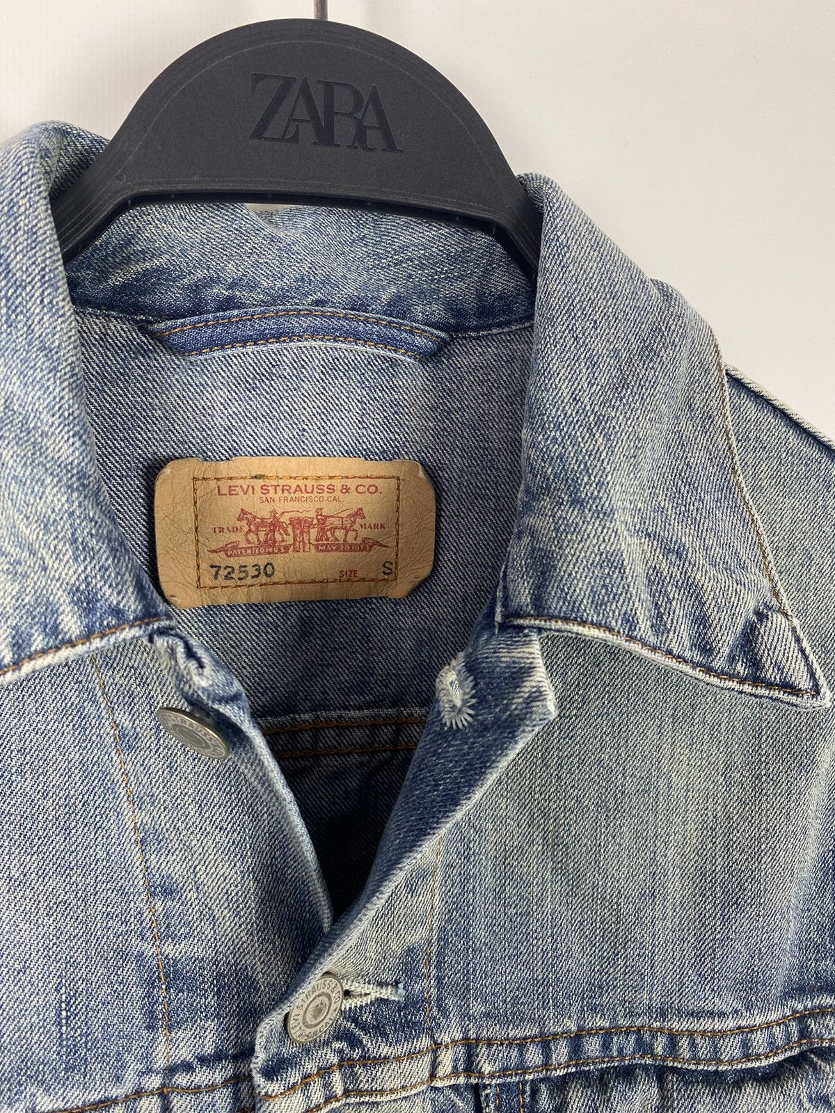 Levi's Y2K Levi’s 72530 Type 3 Washed Denim Trucker Jacket Size S / US 4 / IT 40 - 3 Thumbnail