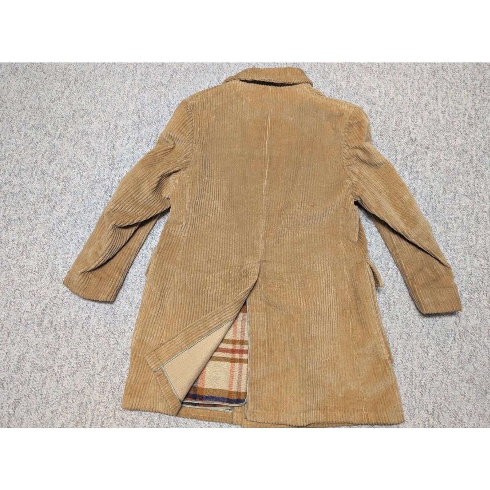 Doublet VINTAGE USA made CORDUROY double breasted 42 golden brown OVERCOAT jacket 1970s Mens Size US L / EU 52-54 / 3 - 7 Thumbnail