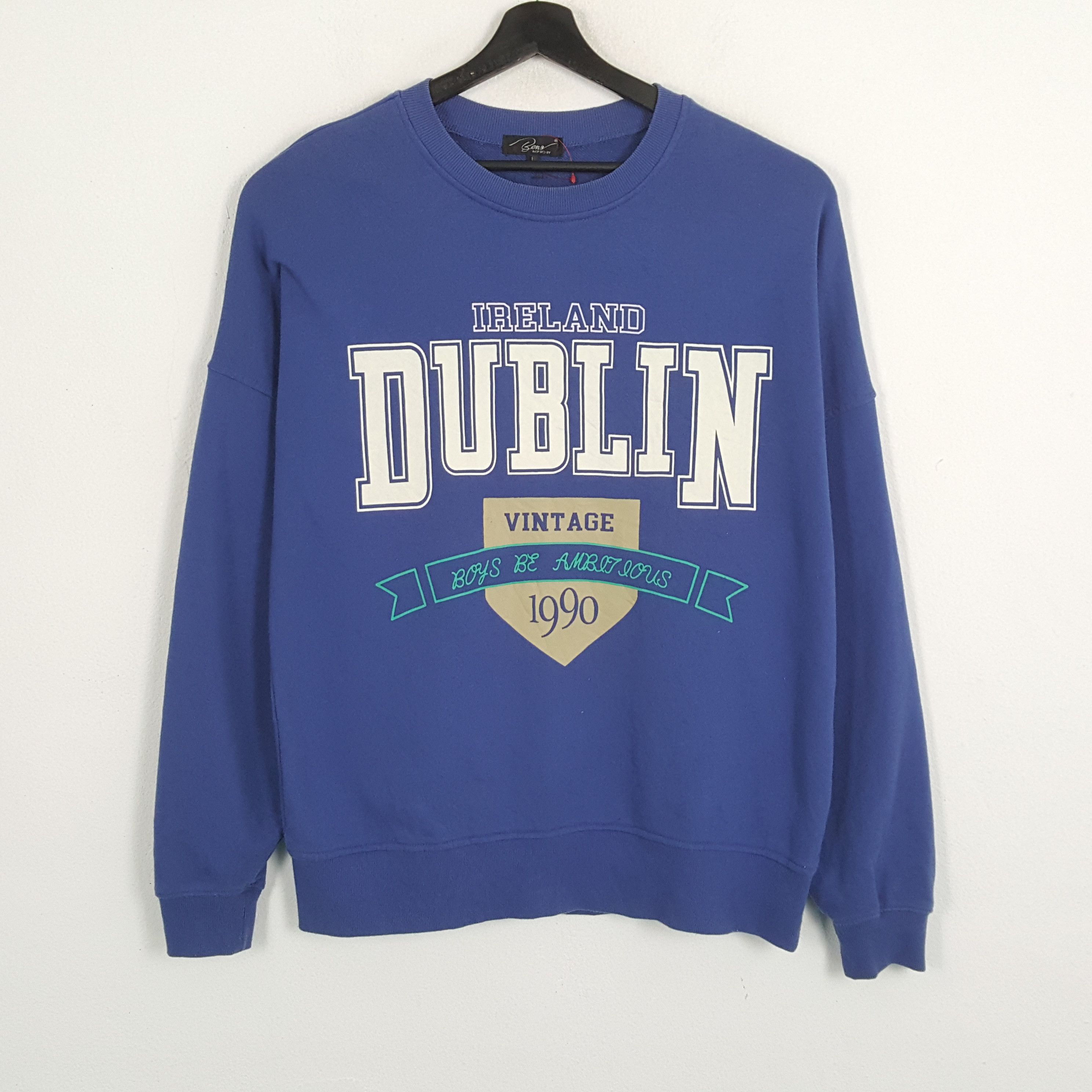 Vintage IRELAND DUBLIN Center Design Streetwear Style Sweatshirt Size US XL / EU 56 / 4 - 1 Thumbnail