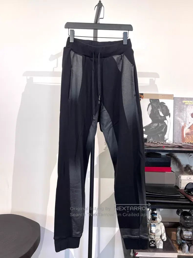 Boris Bidjan Saberi Boris Bidjan Saberi Size S Cotton sweatpants with printed l Size US 36 / EU 52 - 1 Thumbnail