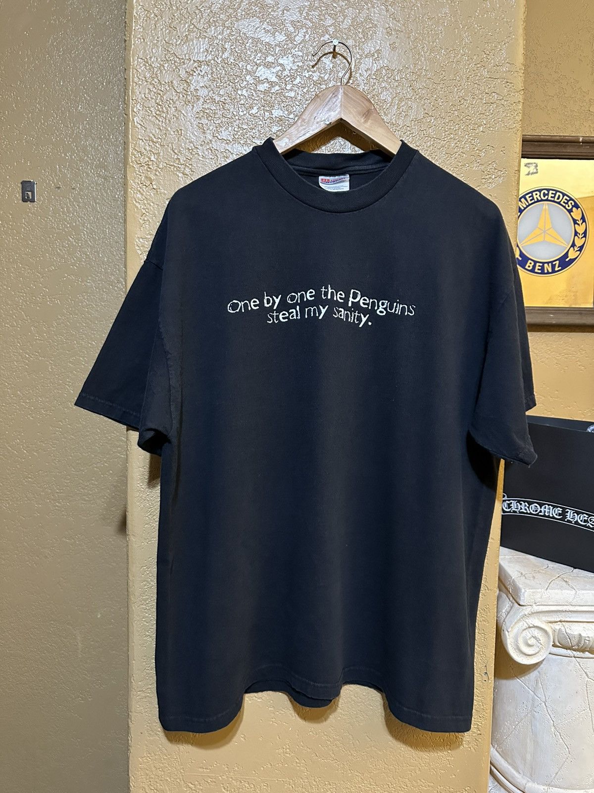 4GSELLER × Vintage Vintage the Penguins Steal My Sanity Tee XL 90s Size US XL / EU 56 / 4 - 1 Thumbnail